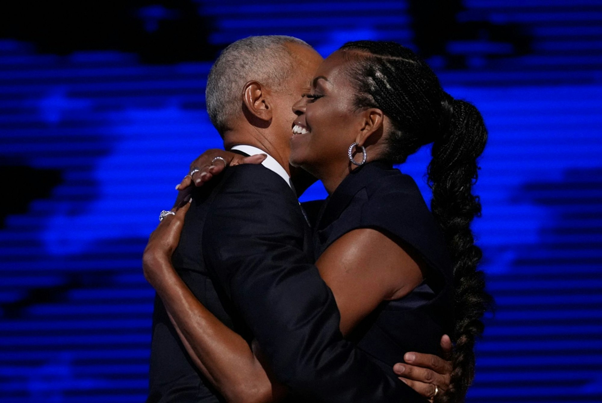 Äußern sich zu Spekulationen über ihre Ehe - die Obamas. (Archivbild)
