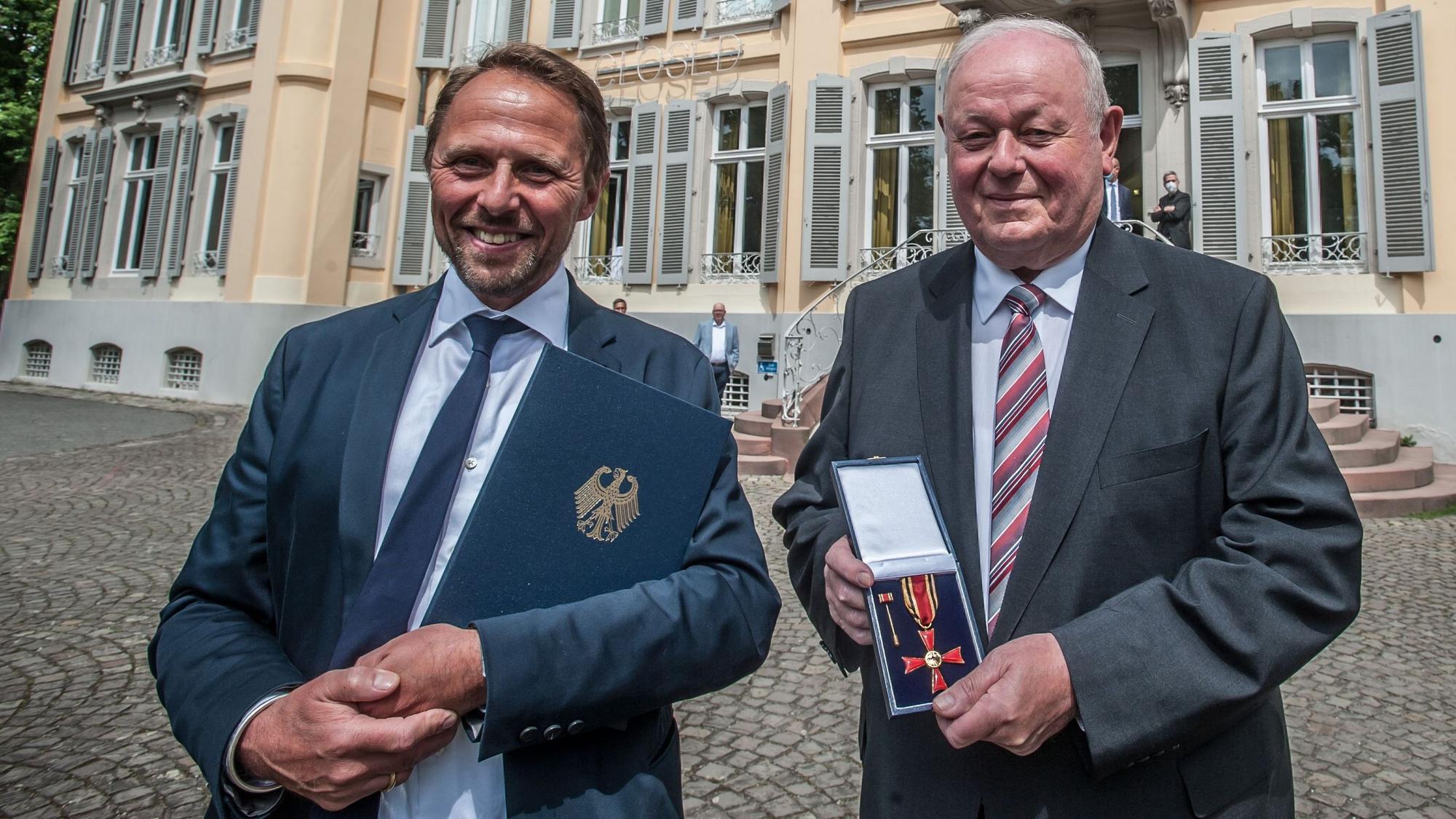Uwe Richrath mit Paul Hebbel