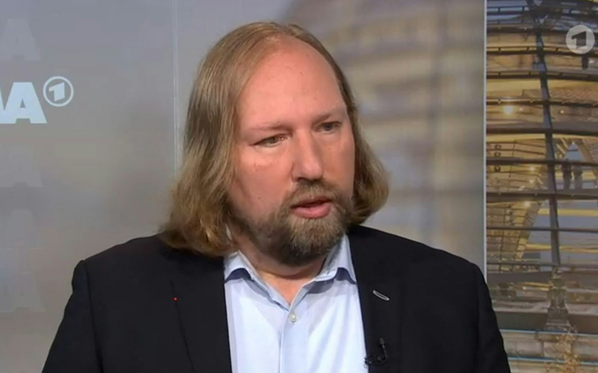 An der Asylpolitik der Union ließ Anton Hofreiter kein gutes Haar. (Bild: ARD)
