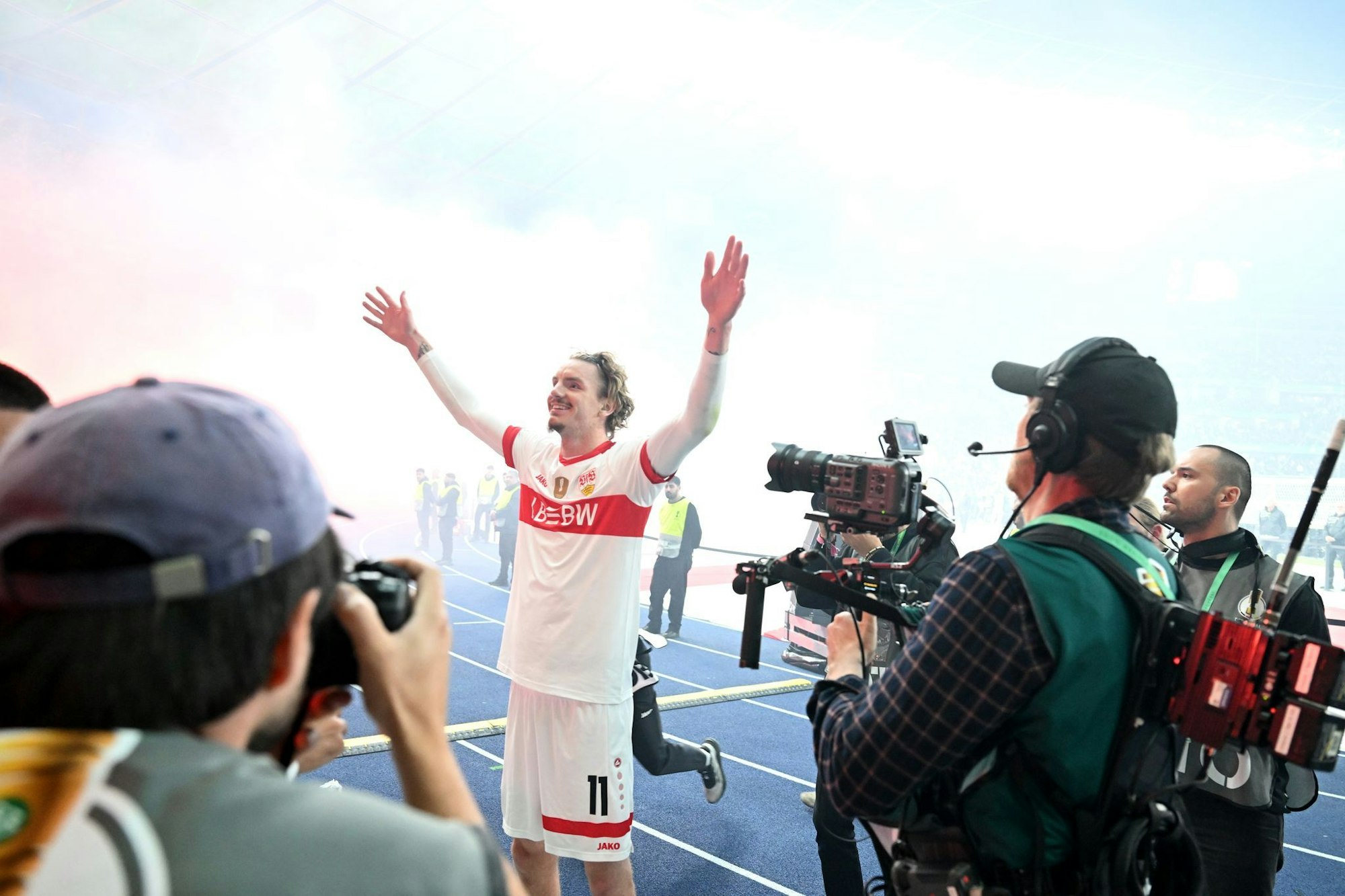 Im Fokus: Nick Woltemade wird vom FC Bayern umworben.