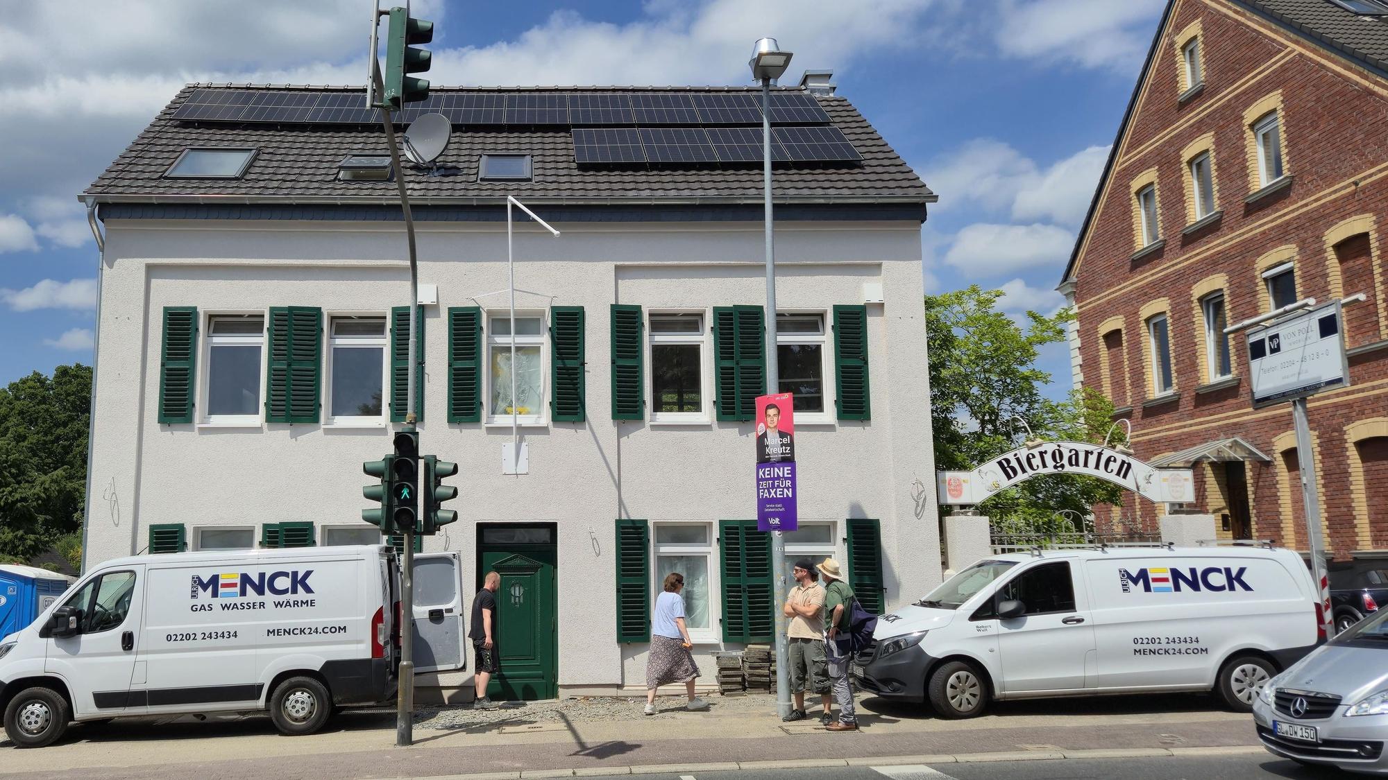 Frontalaufnahme der Kultkneipe.