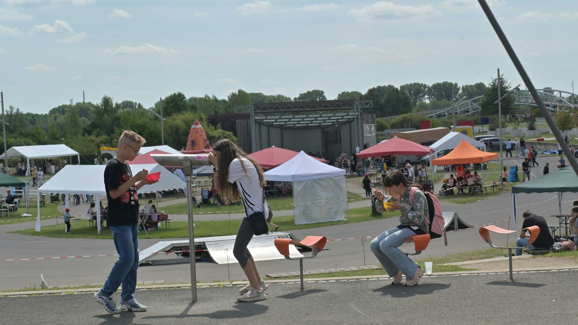 Viel zu entdecken: Das Sommerspektakel im Neulandpark.