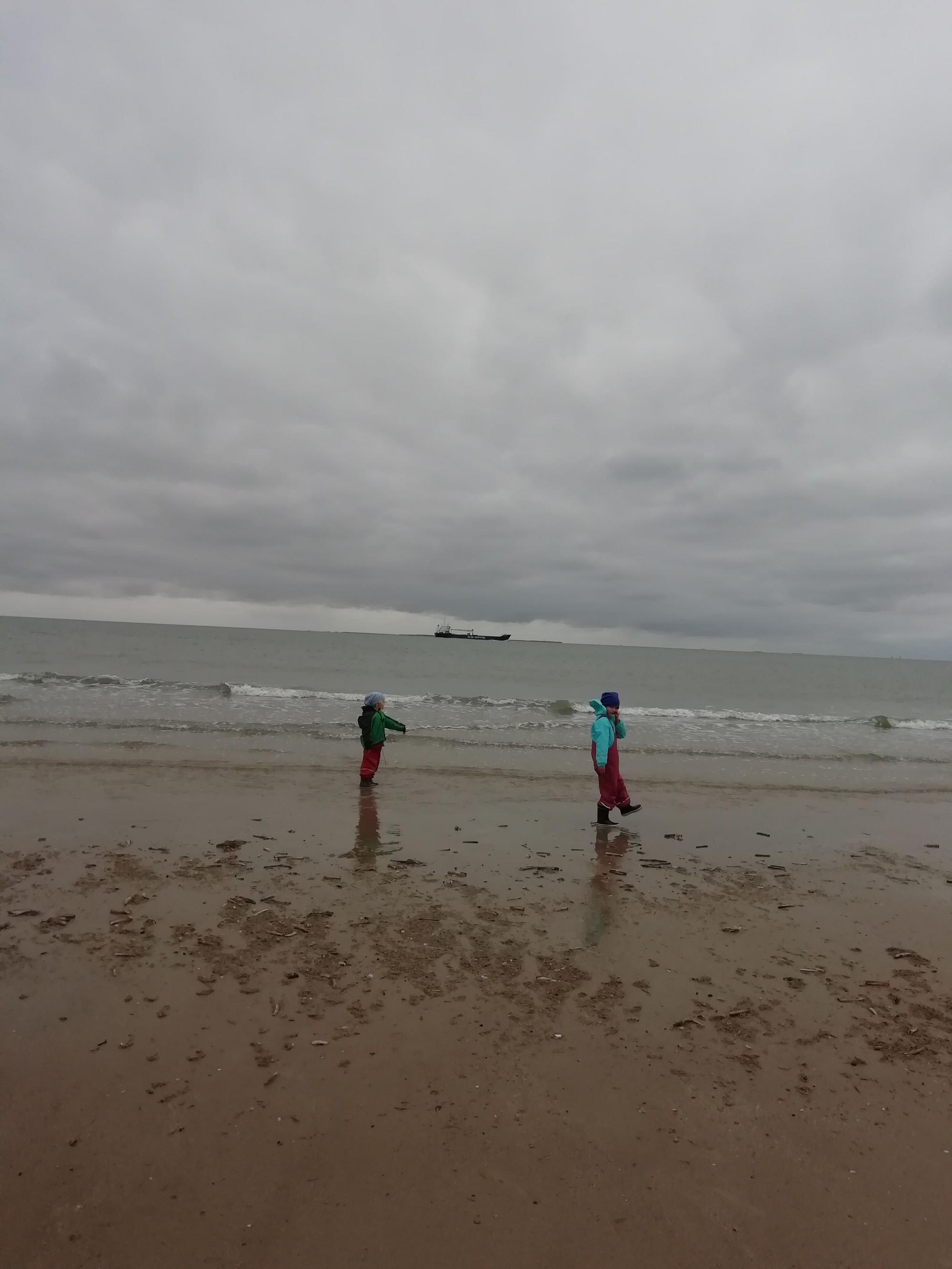 Strand Borkum bei Regen