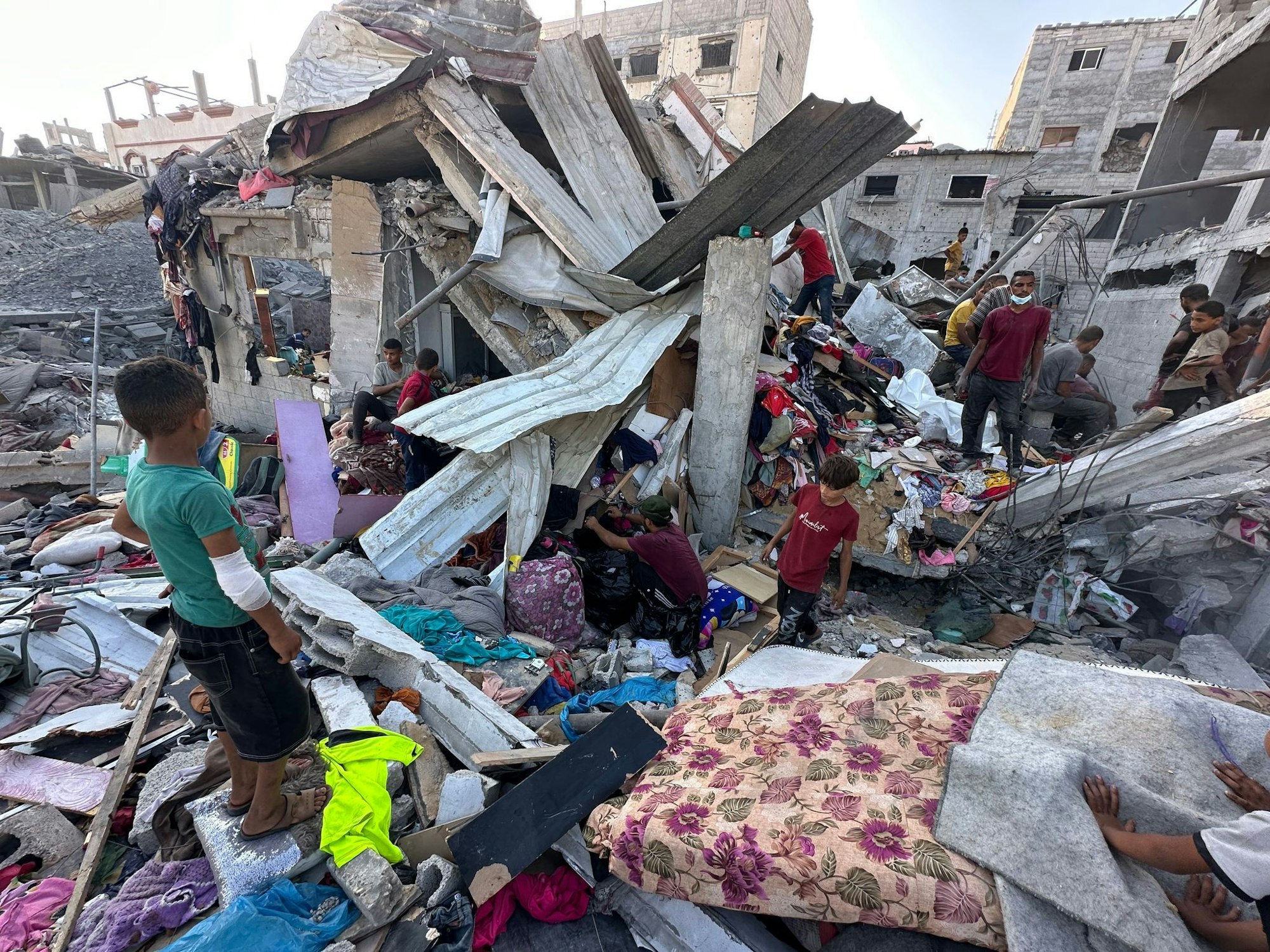 Chan Junis ist die zweitgrößte Stadt im Gazastreifen und immer wieder Schauplatz israelischer Angriffe. (Archivbild)