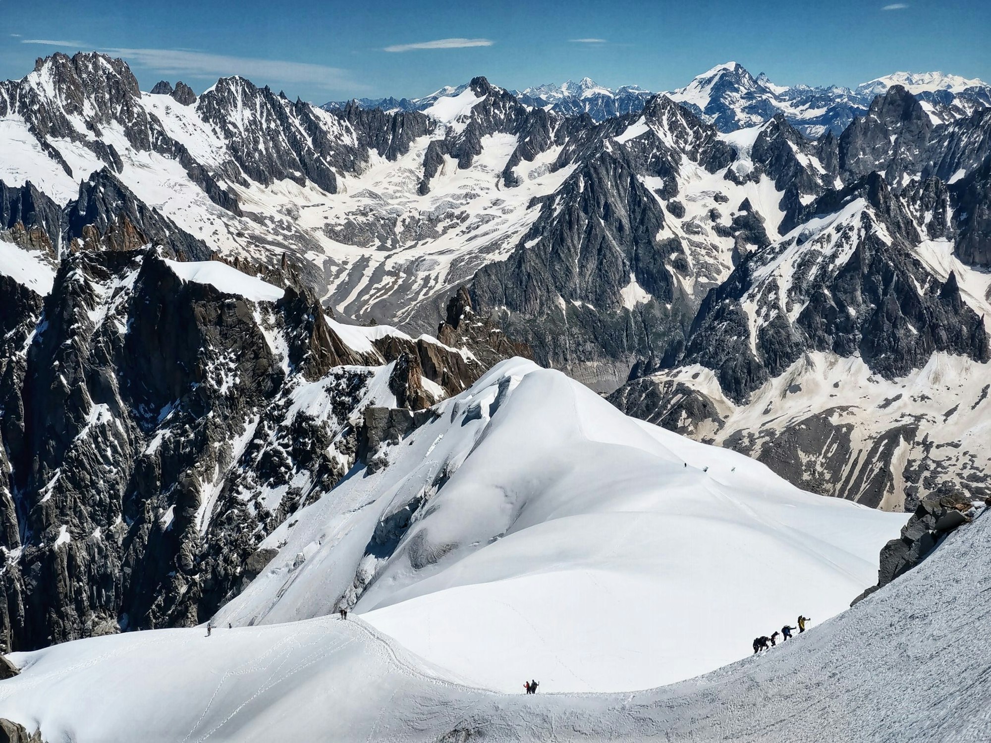 Immer wieder kommen im Mont-Blanc-Massiv Alpinisten ums Leben. (Archivbild)