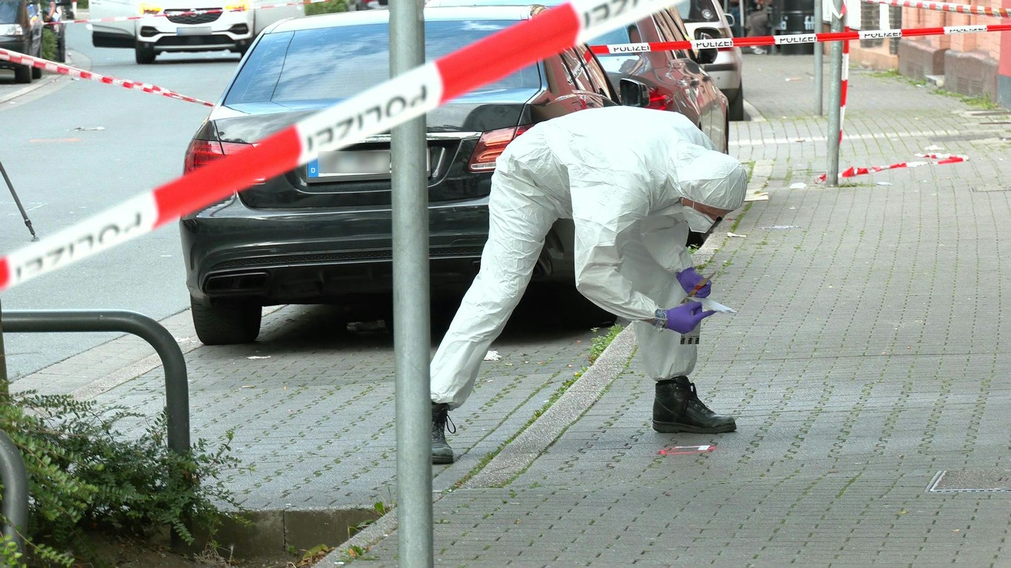 Täter nach Schüssen in Gelsenkirchen auf der Flucht