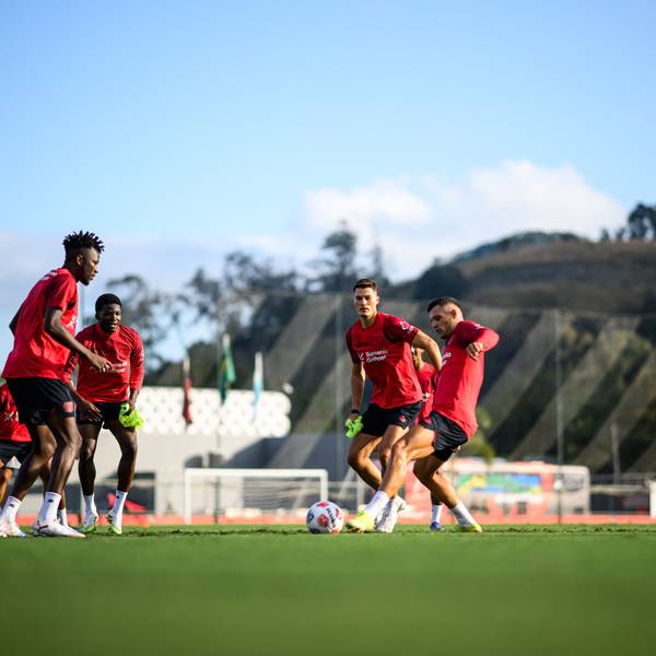 Training von Bayer 04 Leverkusen mit Granit Xhaka in Rio de Janeiro