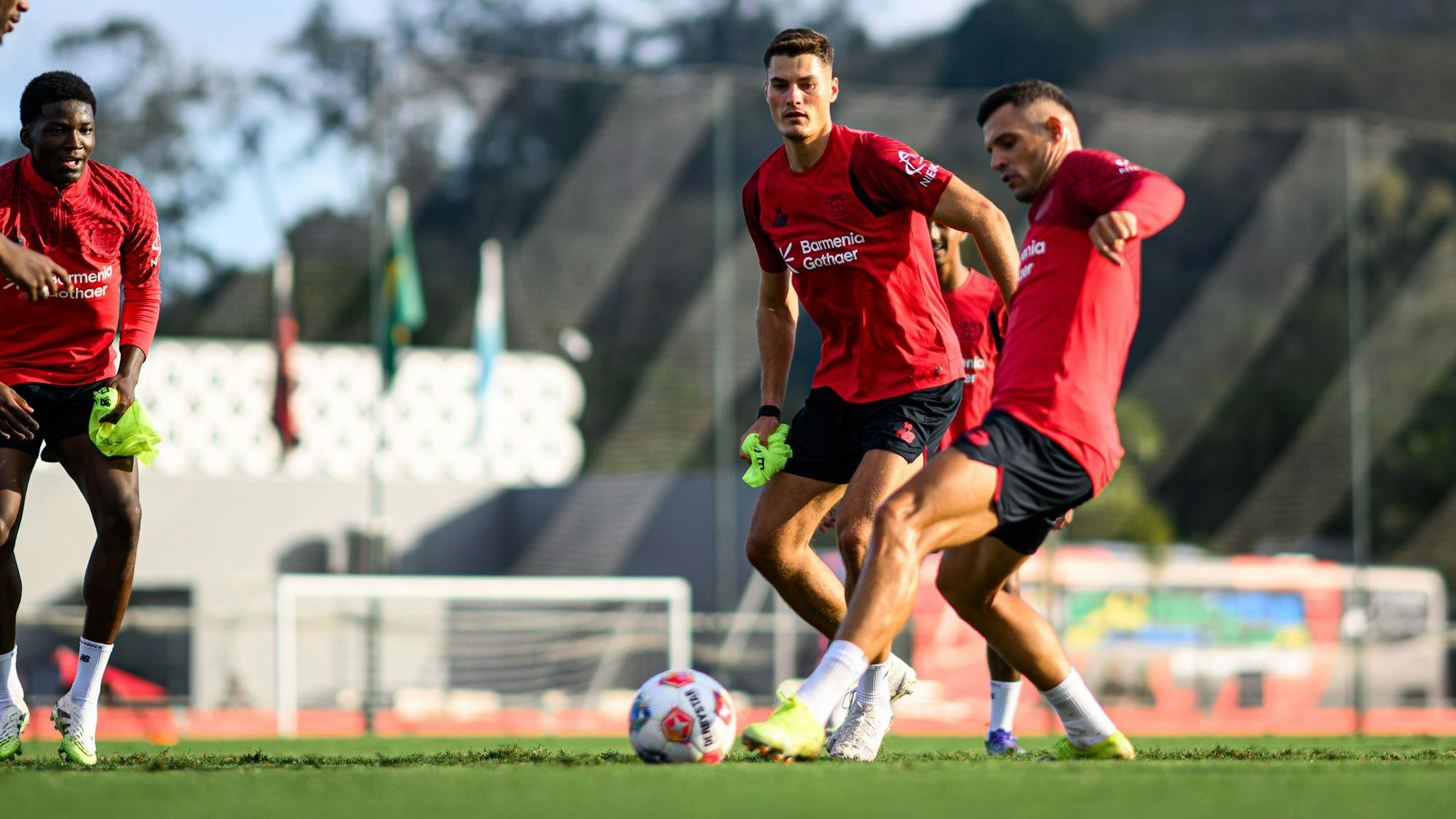 Training von Bayer 04 Leverkusen mit Granit Xhaka in Rio de Janeiro