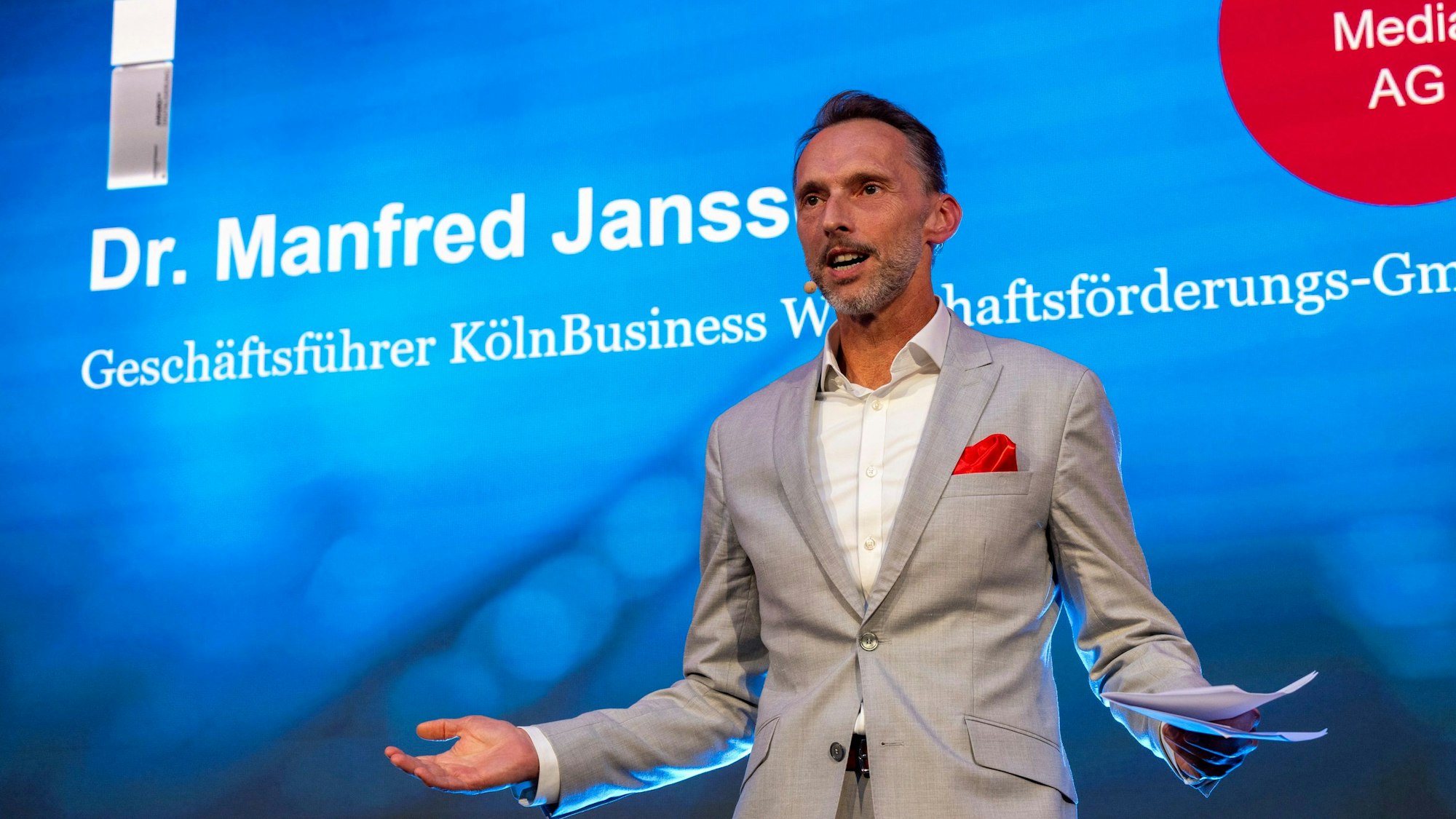 Das Bild zeigt Manfred Janssen, den Geschäftsführer der Köln-Business Wirtschaftsförderung. Foto: Uwe Weiser