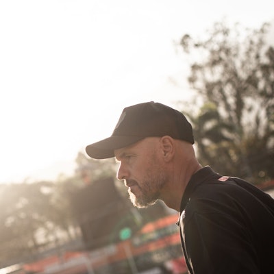 18.07.2025, Brasilien, Rio de Janeiro: Fußball: Testspiele, Flamengo U20 - Bayer Leverkusen, Stadion Da Gavea. Leverkusens Erik ten Hag am Spielfeldrand. Foto: Joao Gabriel Alves/dpa +++ dpa-Bildfunk +++