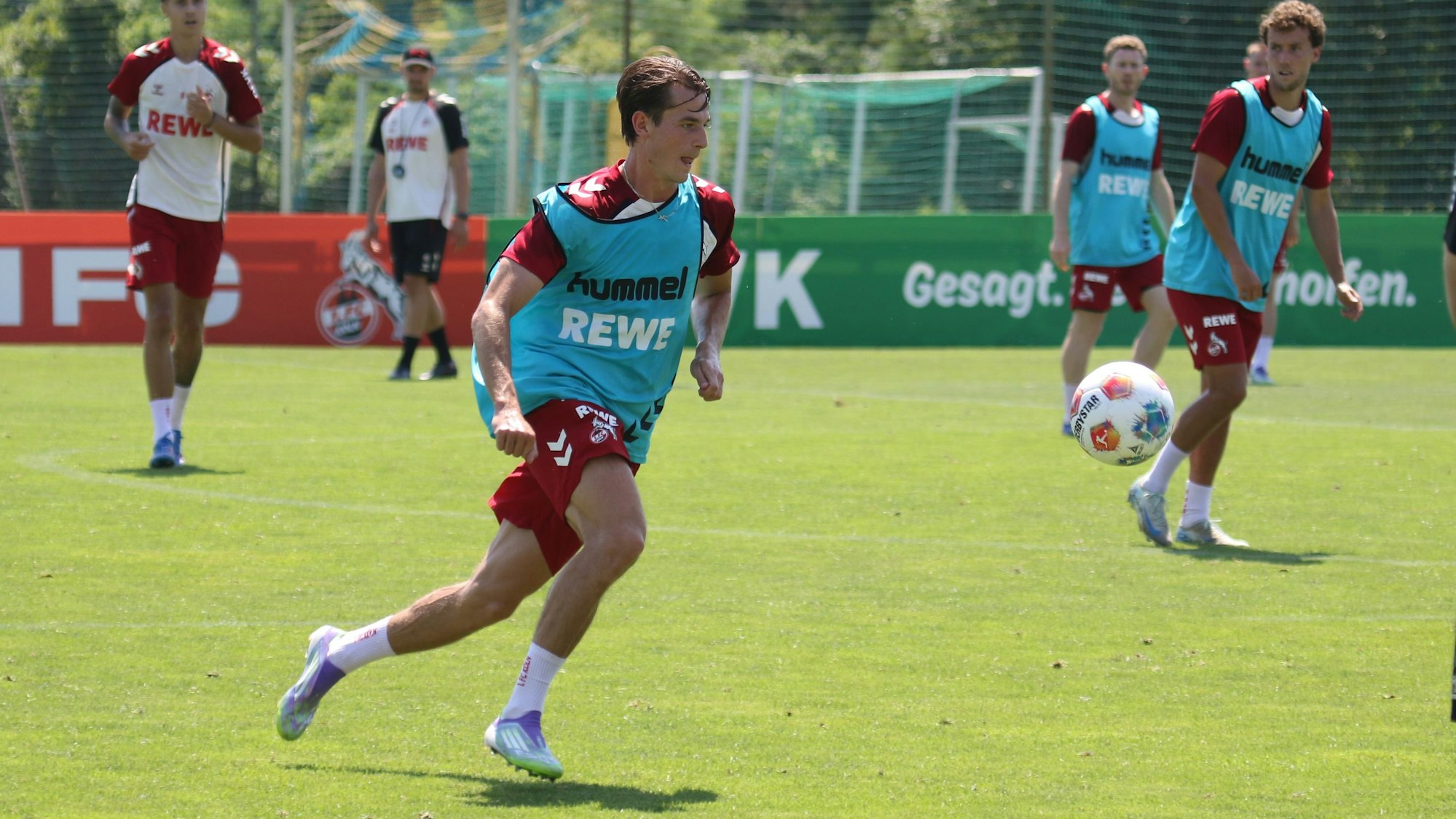 Jakub Kaminski auf dem Trainingsplatz in Waltersdorf.