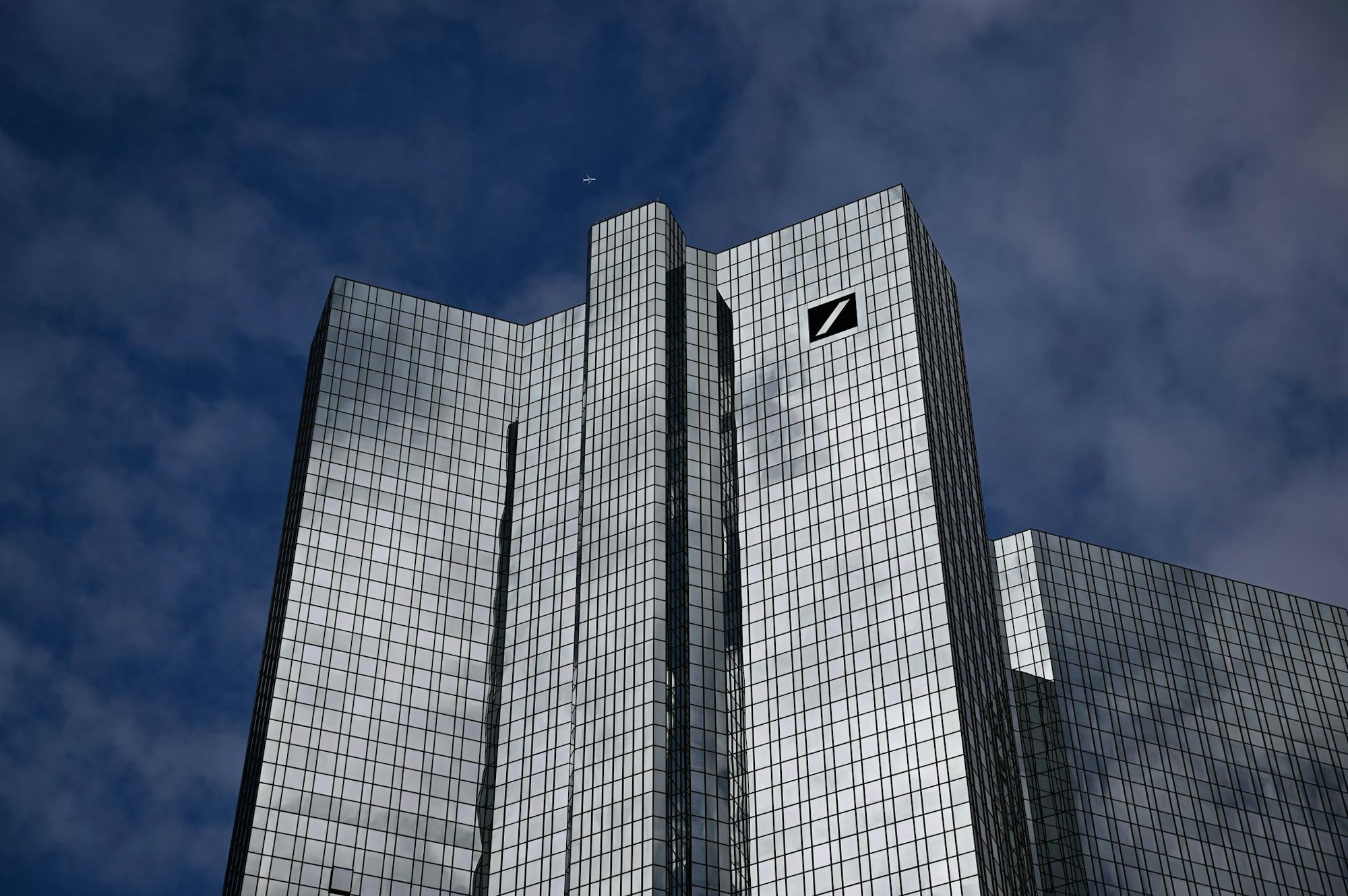 Deutschlands größte Bank hat ein starkes erstes Halbjahr hinter sich.