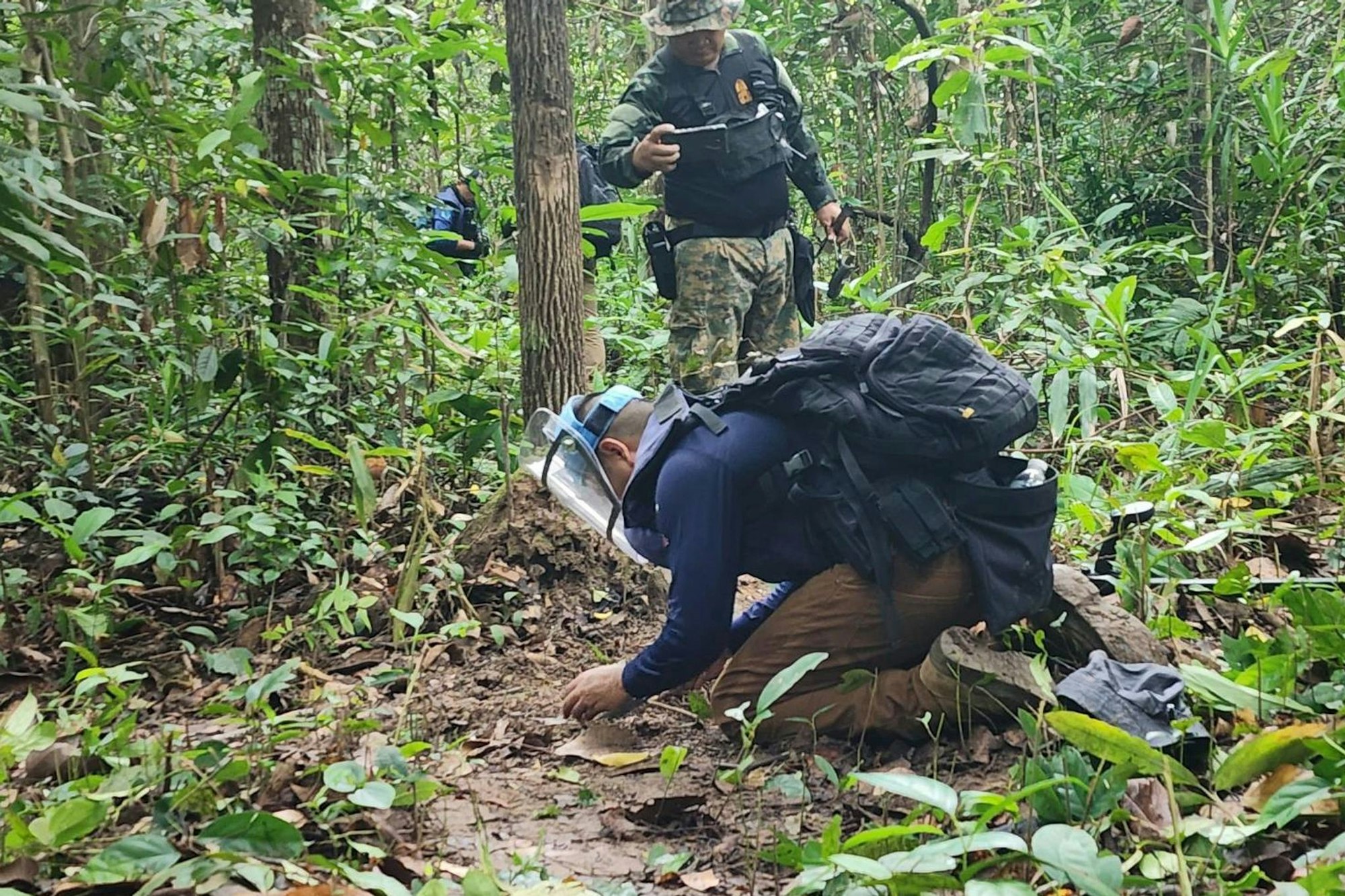 Der Grenzkonflikt zwischen den beiden Ländern schwelt schon lange. Hier inspizieren thailändische Soldaten ein Grenzgebiet. (Archivbild)
