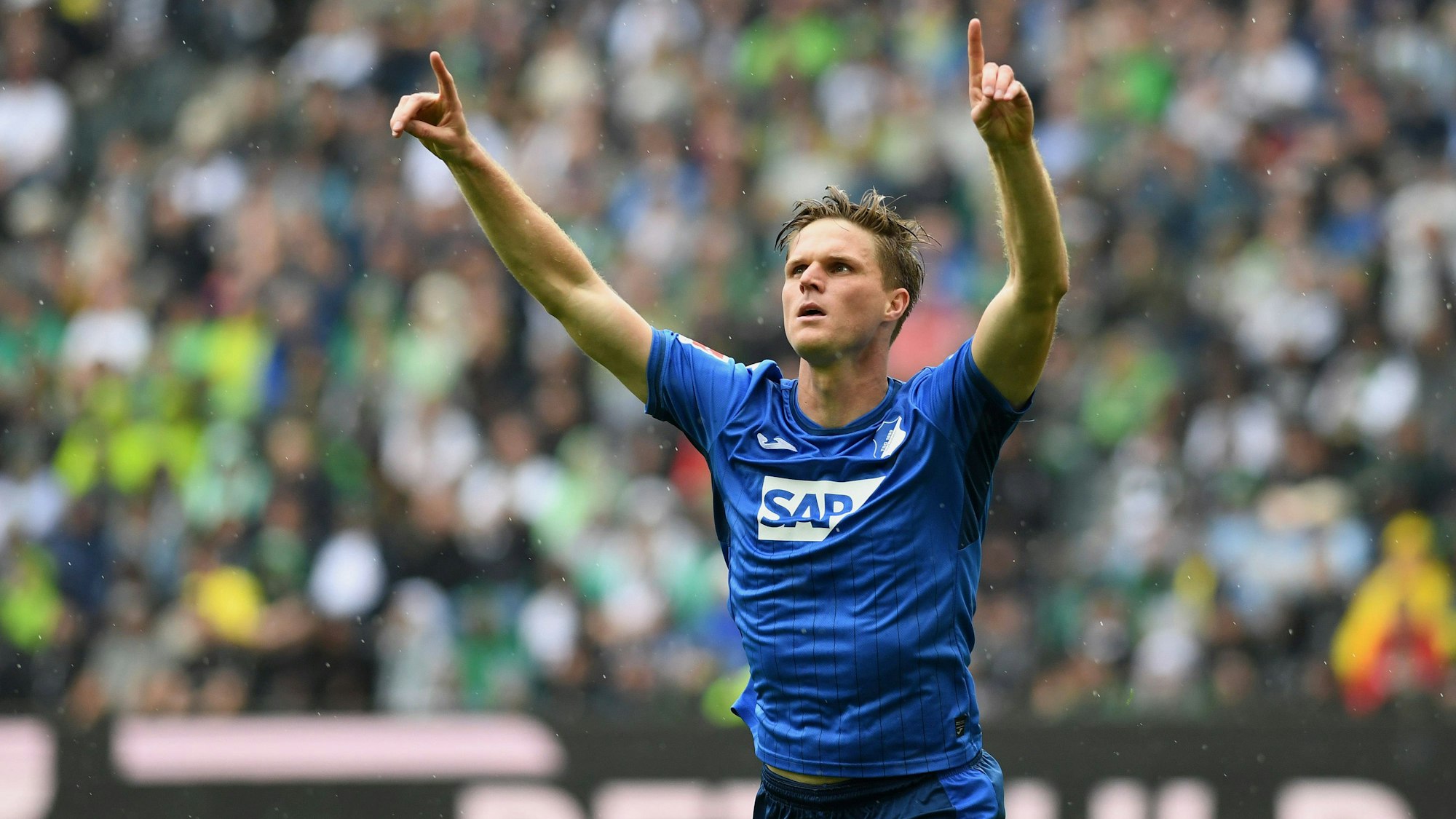 Marius Buelter TSG Hoffenheim Torjubel, jubelt nach seinem Treffer zum 2:2 waehrend des Spiels der 1. Bundesliga zwischen Borussia Mönchengladbach und TSG 1899 Hoffenheim, Stadion im Borussia-Park am 03. May 2025 in Mönchengladbach, Deutschland. Foto von Ralf Treese/DeFodi Images Marius Buelter TSG Hoffenheim celebrates after scoring his teams second goal during the Bundesliga match between Borussia Mönchengladbach and TSG 1899 Hoffenheim at Stadium in Borussia-Park on May 3, 2025 in Mönchengladbach, Germany. Photo by Ralf Treese/DeFodi Images DFL regulations prohibit any use of photographs as image sequences and/or quasi-video. Photo by Ralf Treese/DeFodi Images *** Marius Buelter TSG Hoffenheim celebrates after scoring his teams second goal during the Bundesliga match between Borussia Mönchengladbach and TSG 1899 Hoffenheim, Stadion im Borussia Park on May 03, 2025 in Mönchengladbach, Germany, Germany Photo by Ralf Treese DeFodi Images Marius Buelter TSG Hoffenheim celebrates after scoring his teams second goal during the Bundesliga match between Borussia Mönchengladbach and TSG 1899 Hoffenheim at Stadium in Borussia Park on May 3, 2025 in Mönchengladbach, Germany Photo by Ralf Treese DeFodi Images DFL regulations prohibit any use of photographs as image sequences and or quasi video Photo by Ralf Treese DeFodi Images