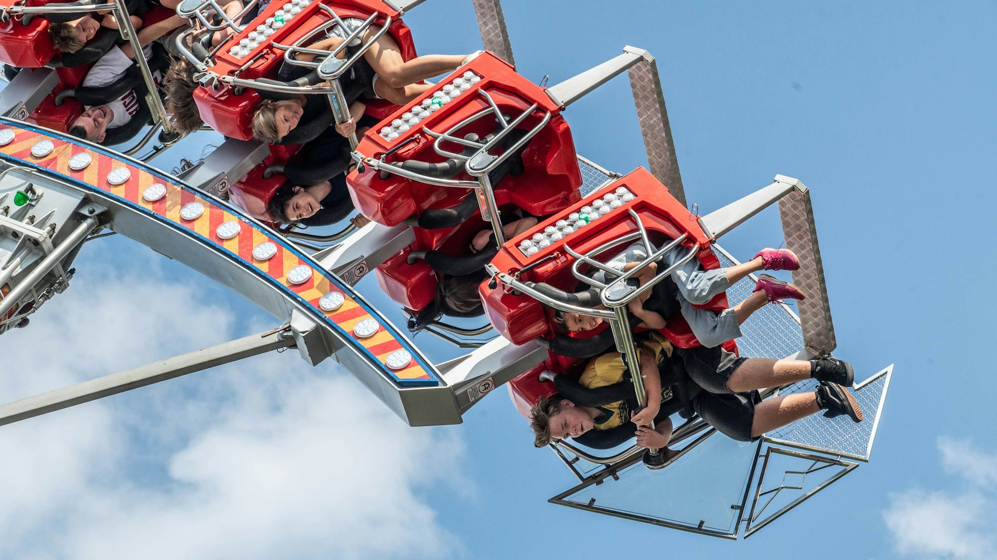 Wer richtigen Nervenkitzel suchte, findet ihn auf den anspruchsvolleren und nicht so alltäglichen Fahrgeschäften
