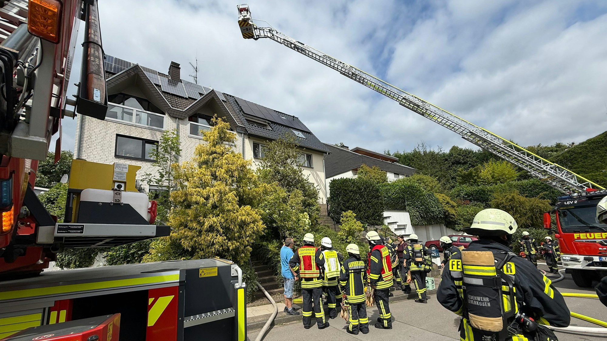 41 Feuerwehrleute sind im Einsatz.