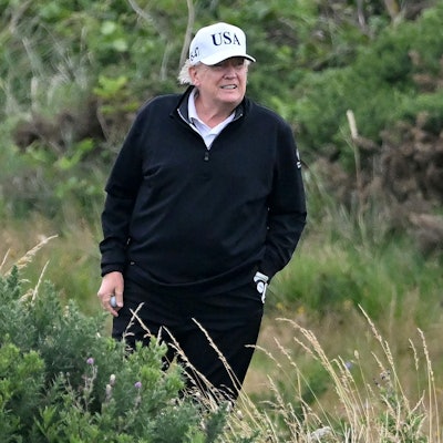 Donald Trump auf dem Golfplatz.