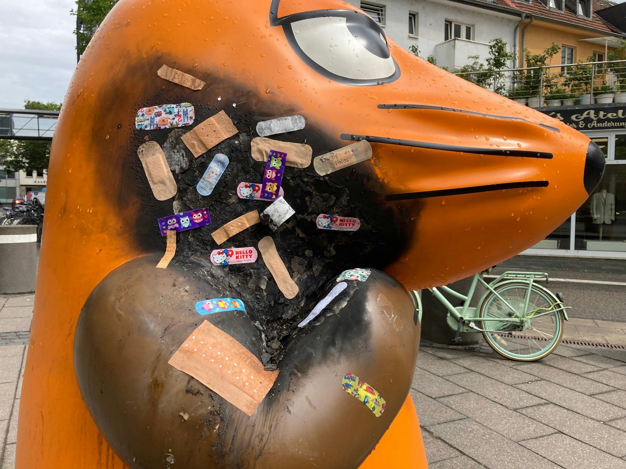Wer hinter dem mutmaßlichen Brandanschlag steckt, ist noch nicht geklärt.