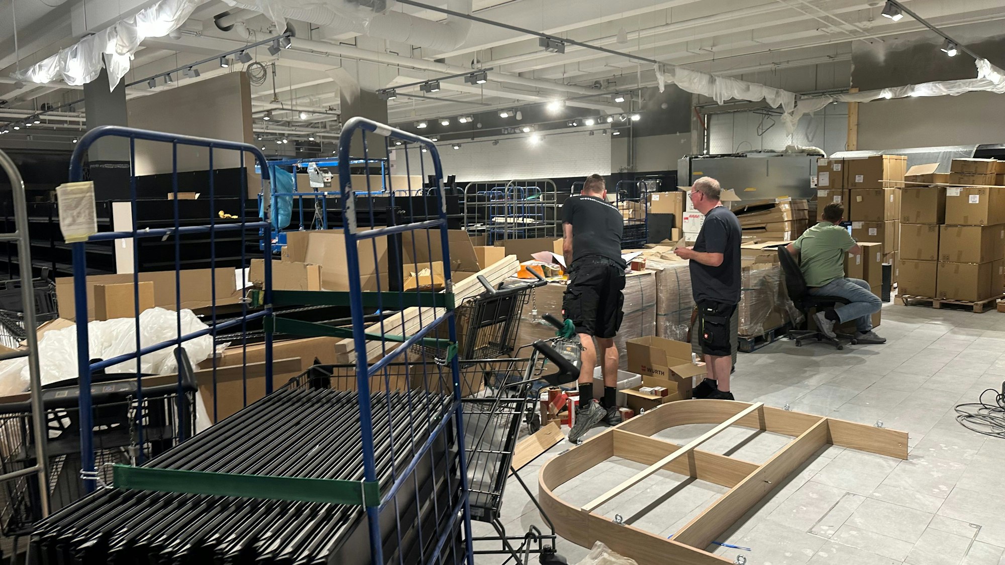 Edeka im Huma baut jetzt um. Neueröffnung ist am Donnerstag, 14. August 2025.