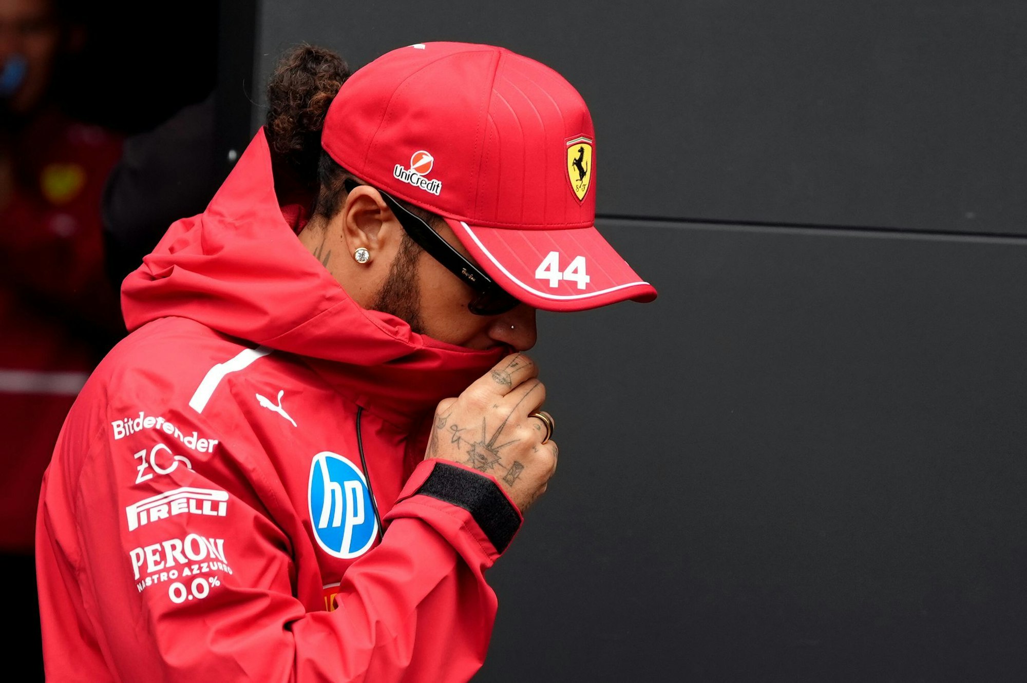 Lewis Hamilton zeigt sich derzeit wenig zugänglich.