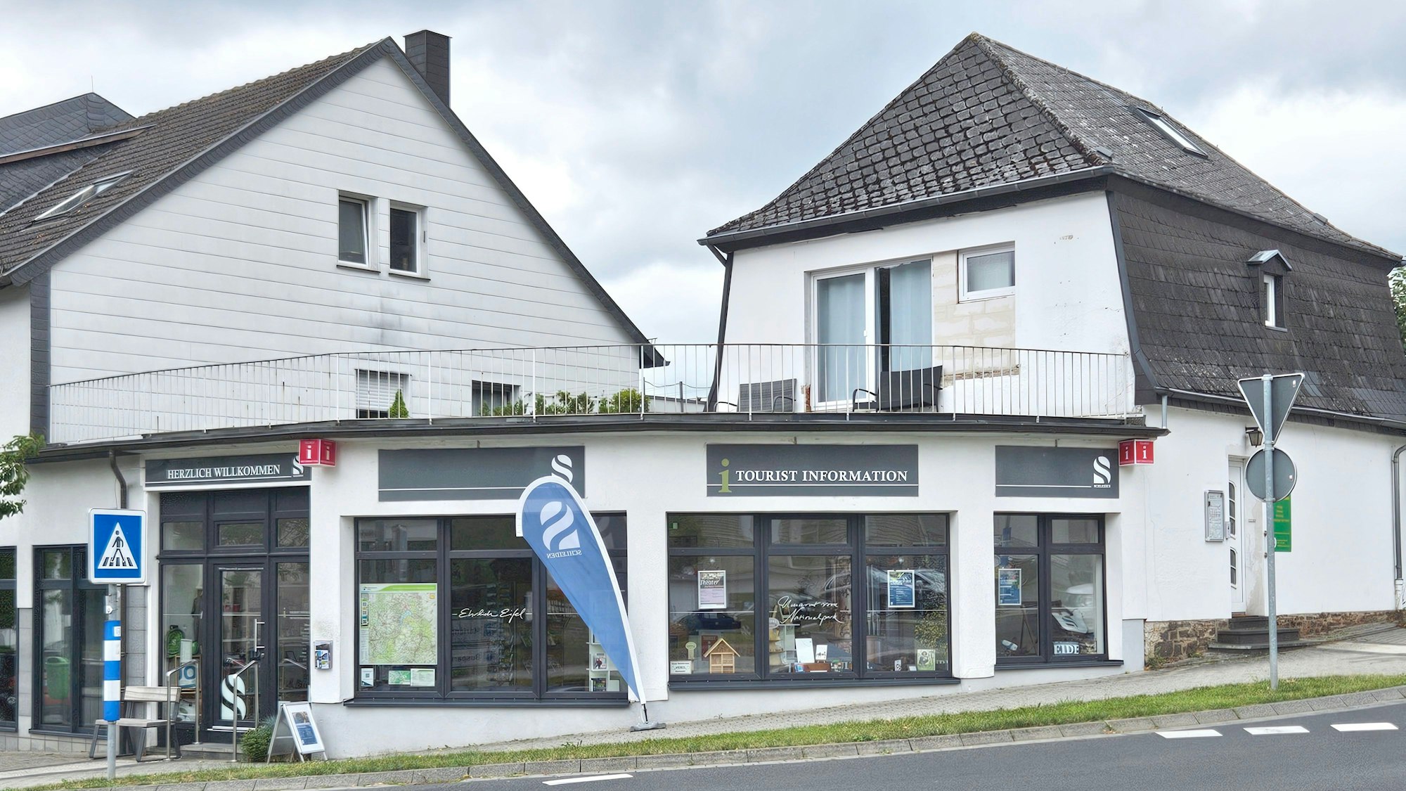 Blick auf die aktuelle Tourist-Info an der Dreiborner Straße .