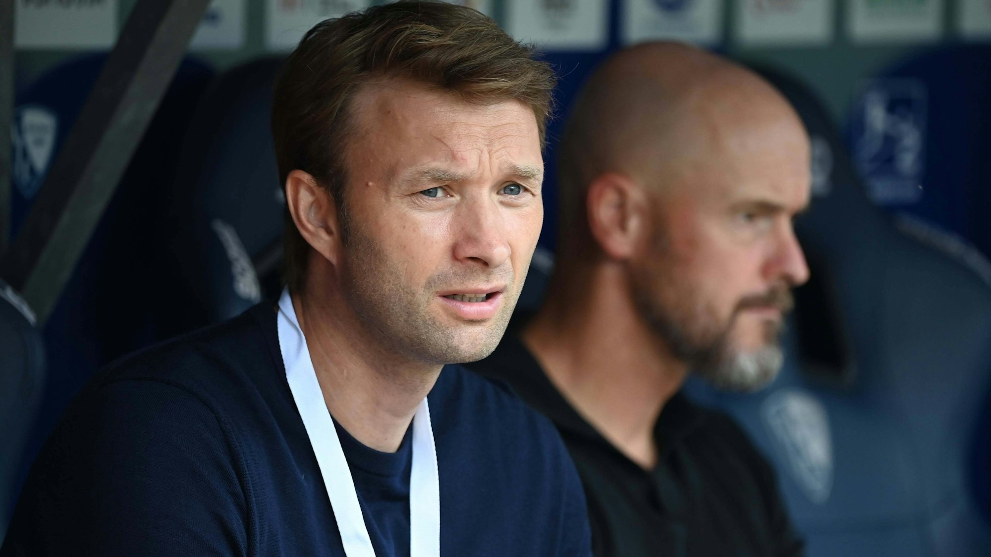 v.l. Simon ROLFES LEV, Sportdirektor Trainer Erik TEN HAG LEV Fussball Testspiel, Saisoneroeffnung, VfL Bochum BO - Bayer Leverkusen LEV 0-2 am 27.07.2025, Vonovia Ruhrstadion Bochum / Deutschland. DFL regulations prohibit any use of photographs as image sequences and/or quasi-video  *** f l Simon ROLFES LEV, Sports Director Coach Erik TEN HAG LEV Football Test Match, Season Opening, VfL Bochum BO Bayer Leverkusen LEV 0 2 on 27 07 2025, Vonovia Ruhrstadion Bochum Germany DFL regulations prohibit any use of photographs as image sequences and or quasi video Â