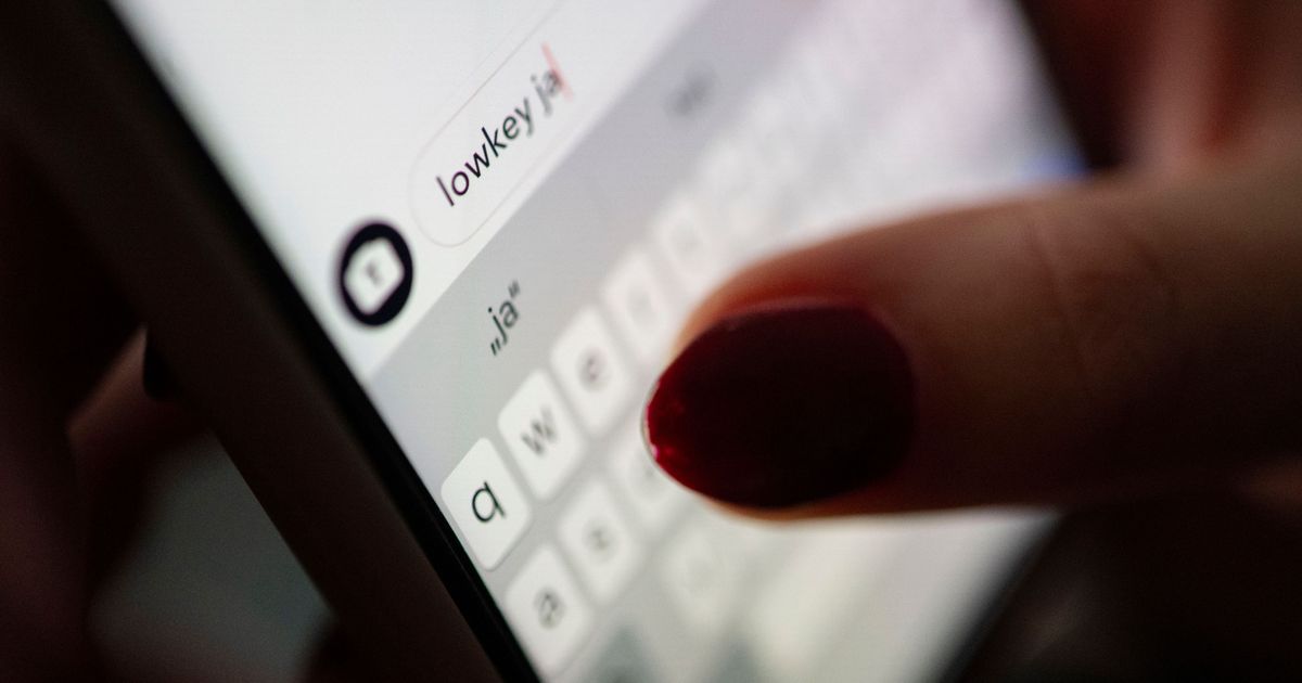 Goonen Tutorial Jugendwort 2025: Was hinter „Goonen“, „Sybau“ und „Lowkey“ steckt ...