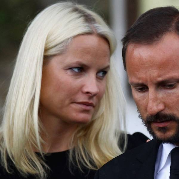 Mette-Marit neben Haakon