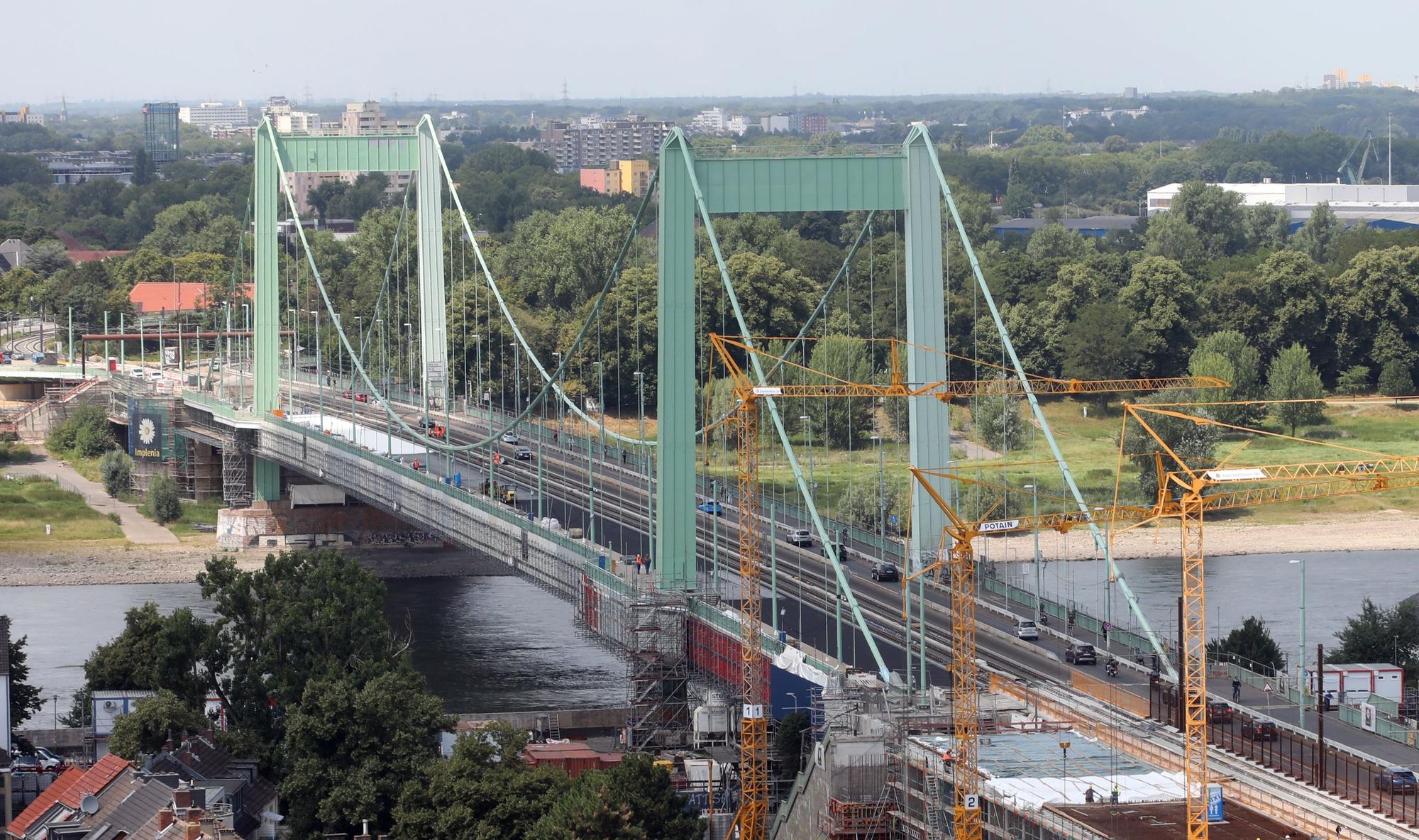 Die Baustelle der Mülheimer Brücke.