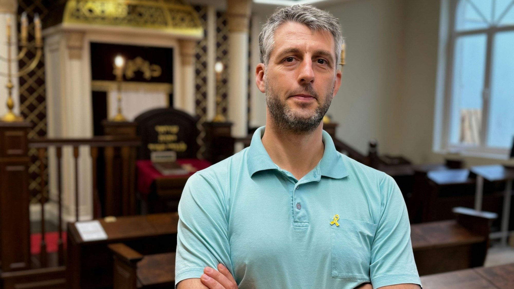 German Moyzhes, Geschäftsführer der Synagoge an der Berliner Brunnenstraße, steht in der Synagoge. (Archivfoto)