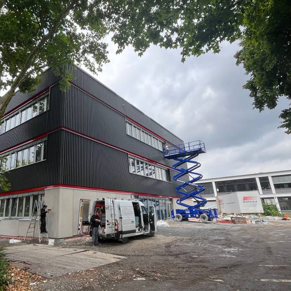 Durch den Neubau am Lise-Meitner-Gymnasium konnte die Schule für die hohe Nachfrage einen weiteren Zug eröffnen.