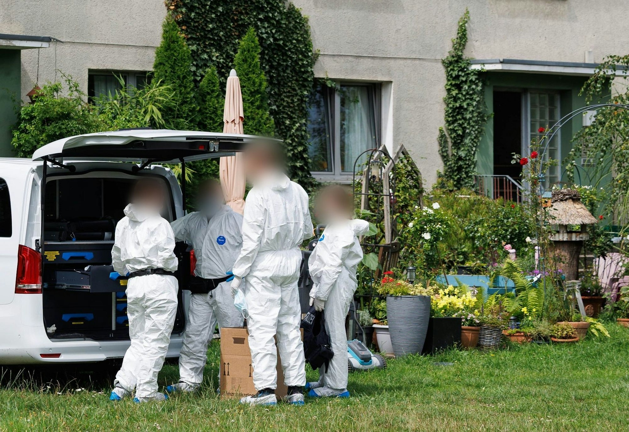 Eine Mordkommission ermittelt.