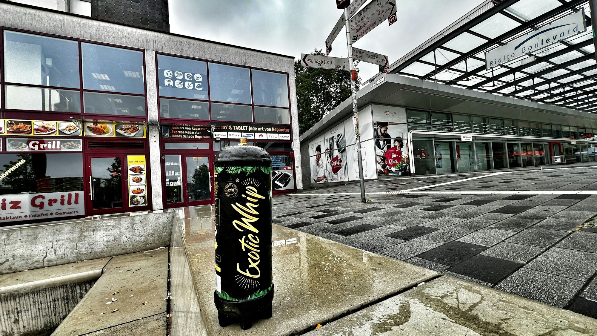 Minderjährige dürfen Lachgas nicht mehr kaufen oder an sie ab- und weitergegeben werden.