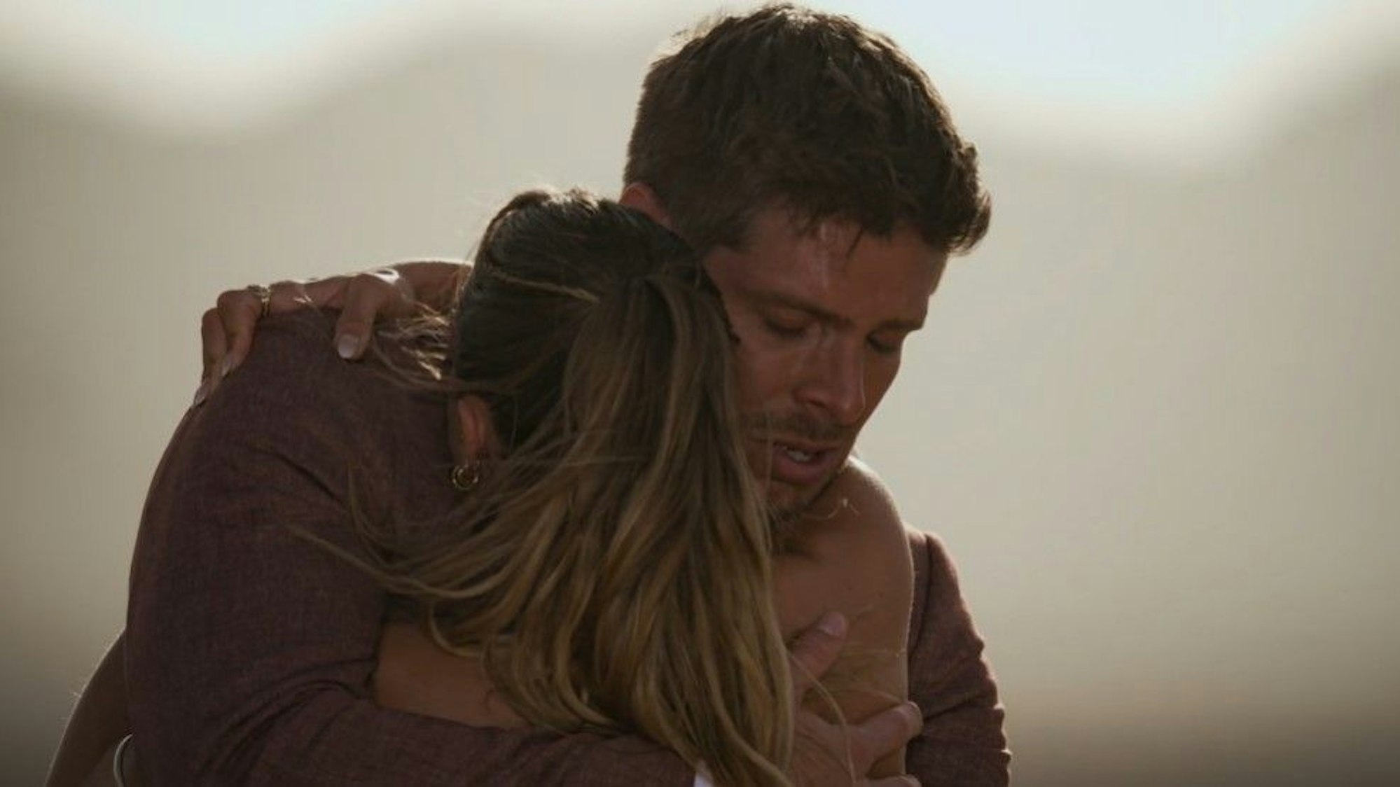 Martin wird von Lenas Abschied bei der Rosenvergabe völlig überrascht, der Troisdorfer bricht in Tränen aus.