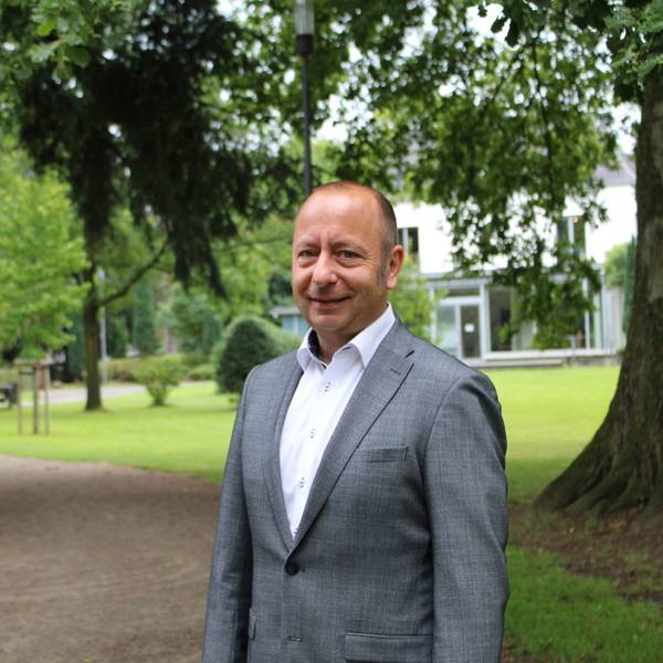 Matthias Schmitz tritt als Bürgermeister-Kandidat für die CDU in Lohmar an.