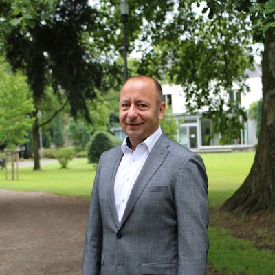 Matthias Schmitz tritt als Bürgermeister-Kandidat für die CDU in Lohmar an.