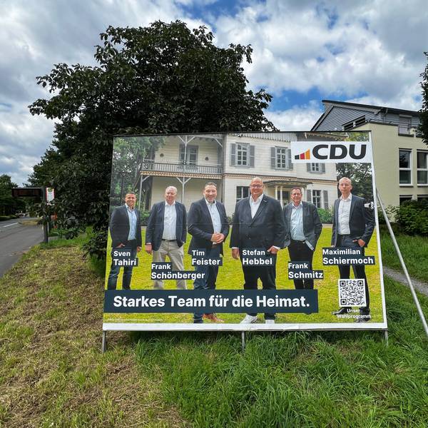 Das Team der CDU sieht aus wie eine Polit-Boygroup im Anzug, jedenfalls fehlt hier eine Frau auf dem Bild.