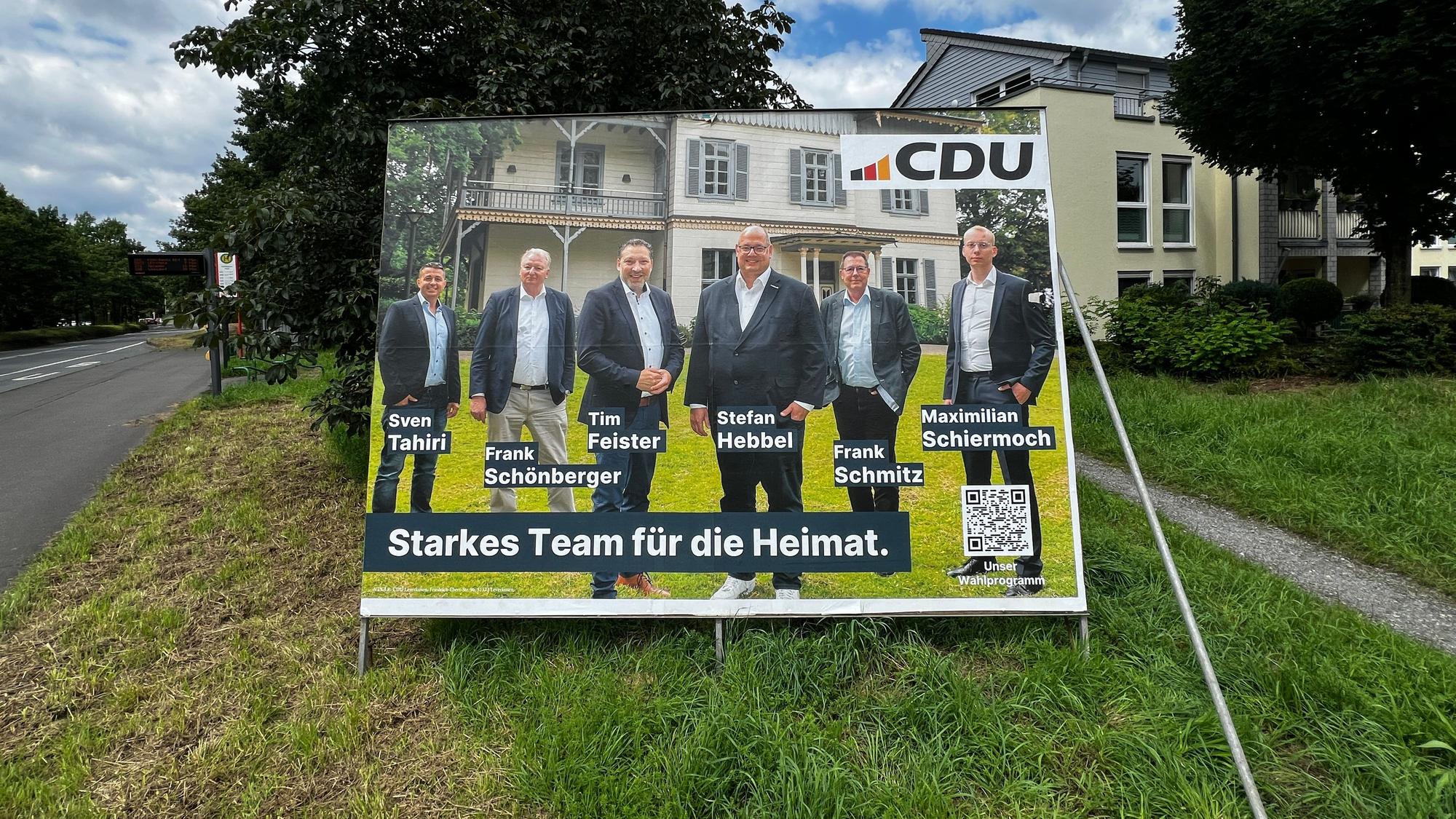 Das Team der CDU sieht aus wie eine Polit-Boygroup im Anzug, jedenfalls fehlt hier eine Frau auf dem Bild.