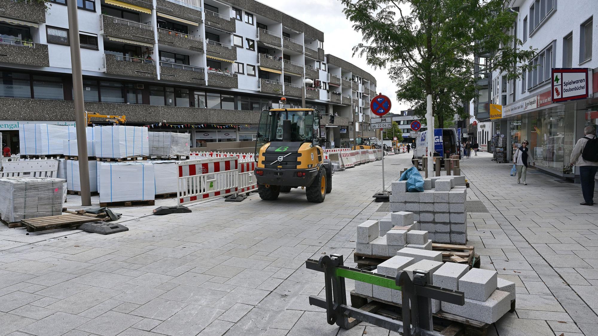 Baustelle in der Bensberger Schloßstraße.