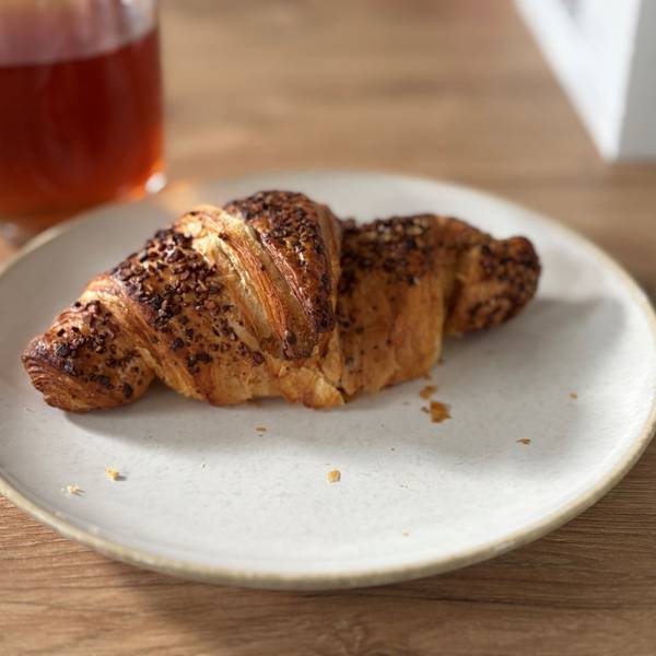Ein Croissant von der Bäckerei Lippe im Kölner Süden.