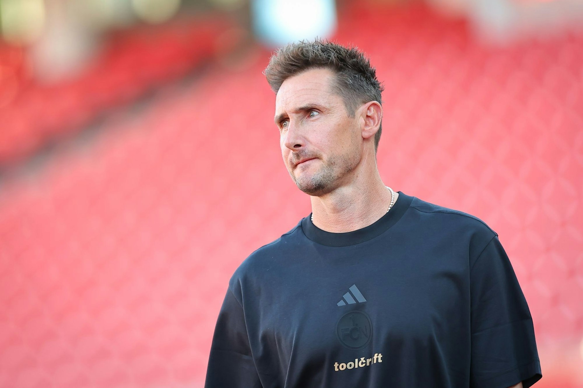 Kann sich über einen neuen Spieler freuen: FCN-Coach Miroslav Klose.