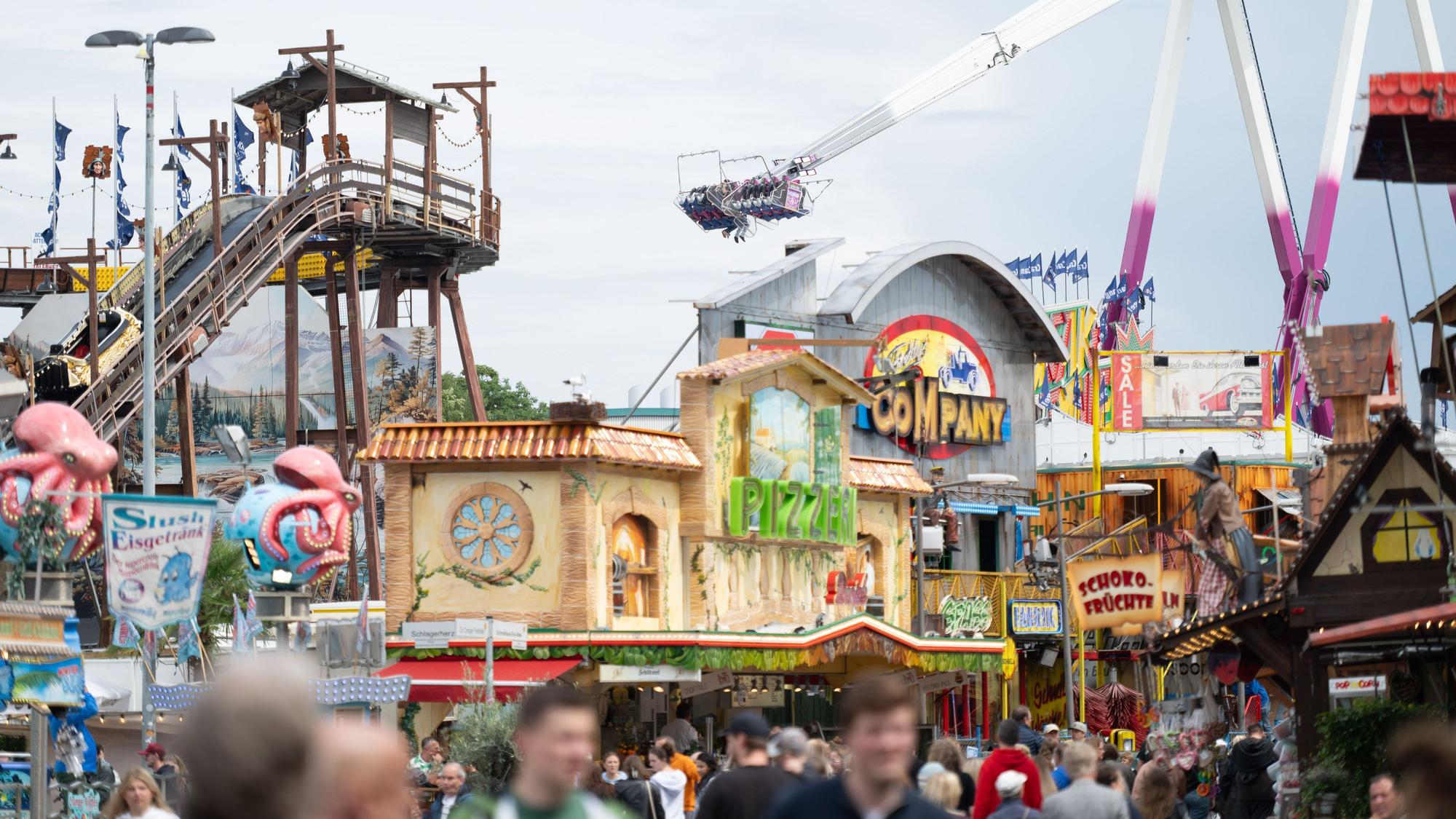 Cranger Kirmes zur Eröffnung 2025.