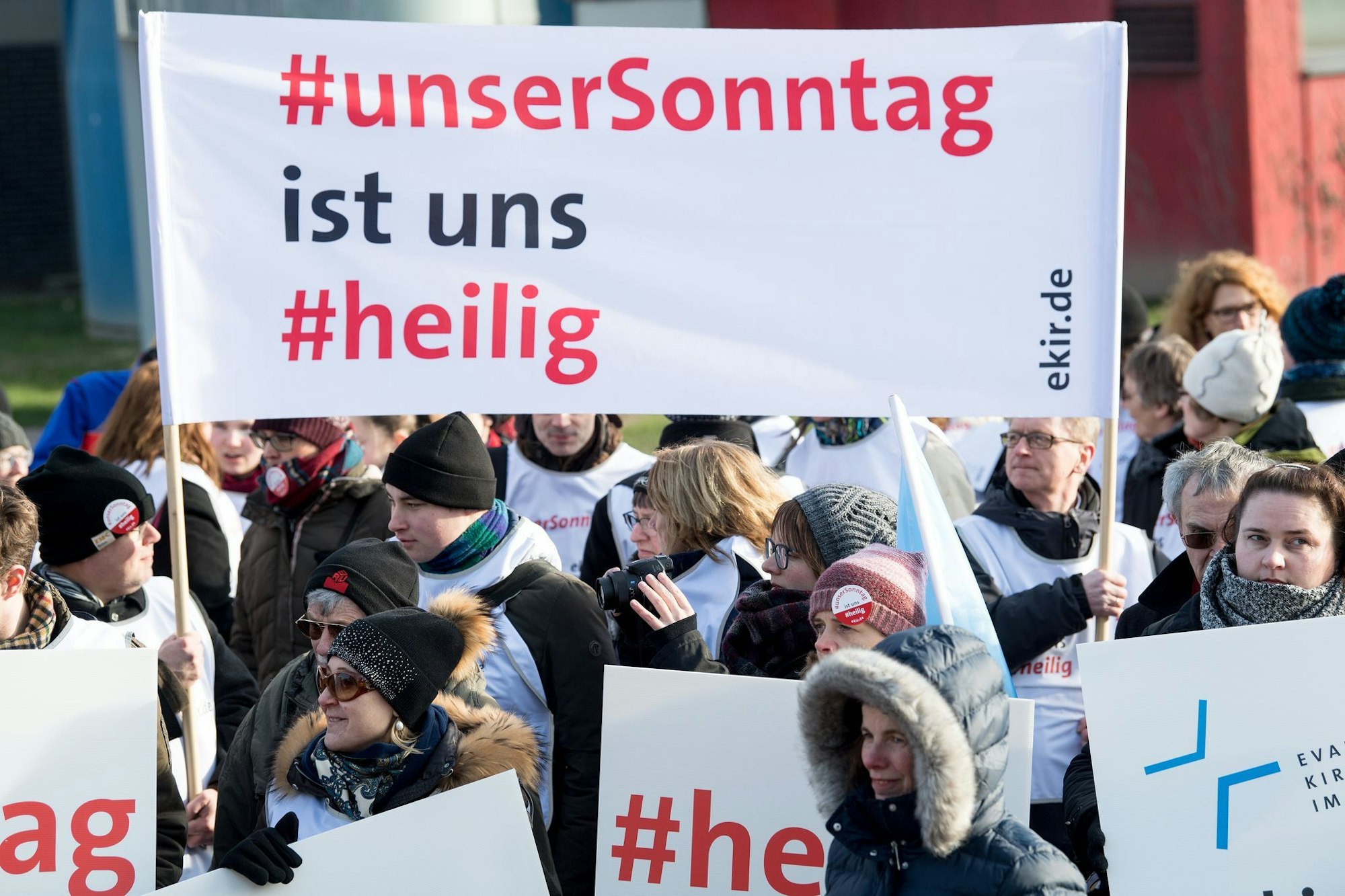 Gegen geplante Gesetzesreformen haben Kirchen und Gewerkschaften demonstriert. (Archivbild)