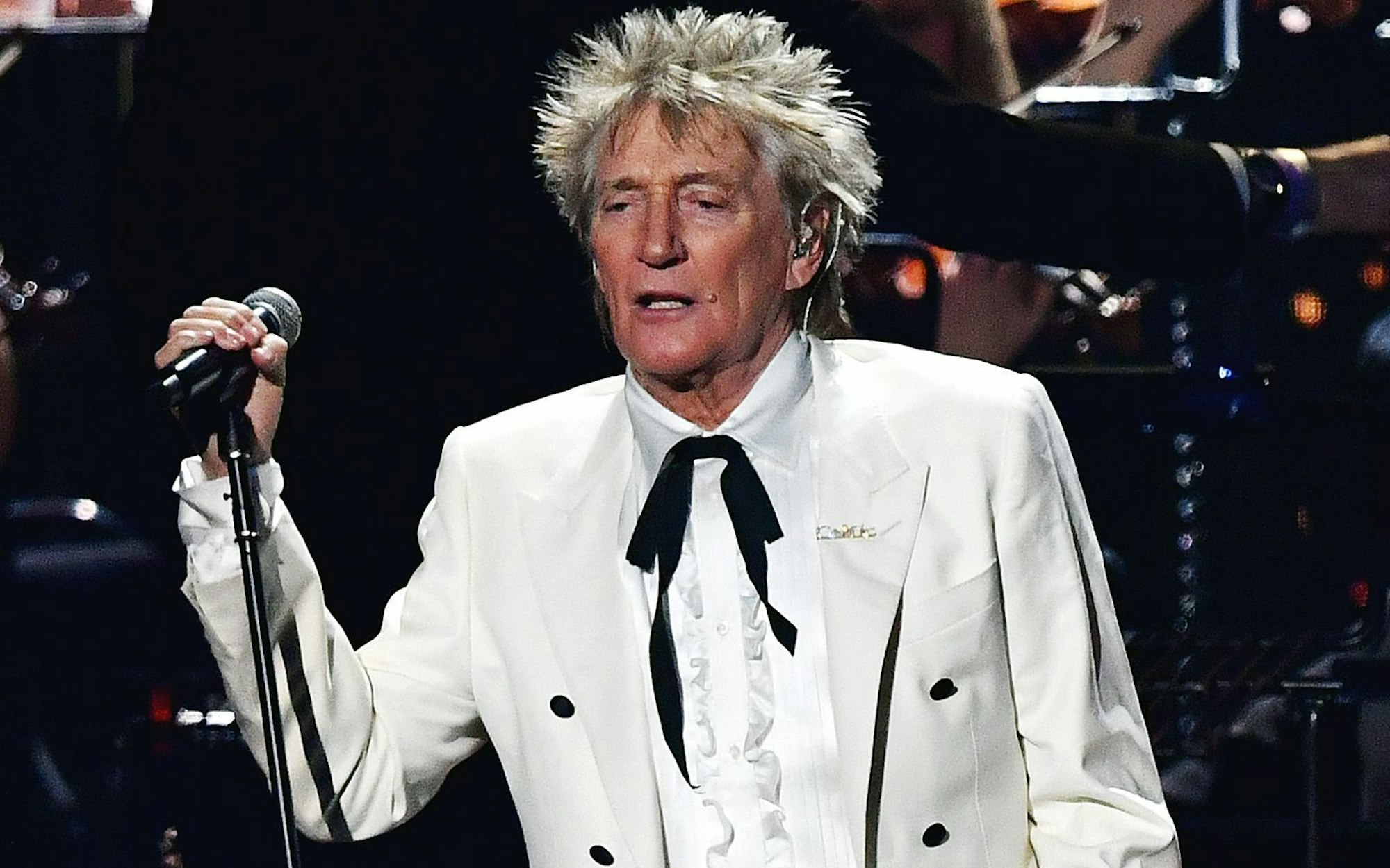 Gut, dass sich Rod Stewart damals nicht gegen das Plattenstudio durchsetzte. Er weigerte sich strikt, „Sailing“ als erste Single aus dem 1975-er-Album „Atlantic Crossing“ auszukoppeln. (Bild: 2020 Getty Images/Gareth Cattermole)