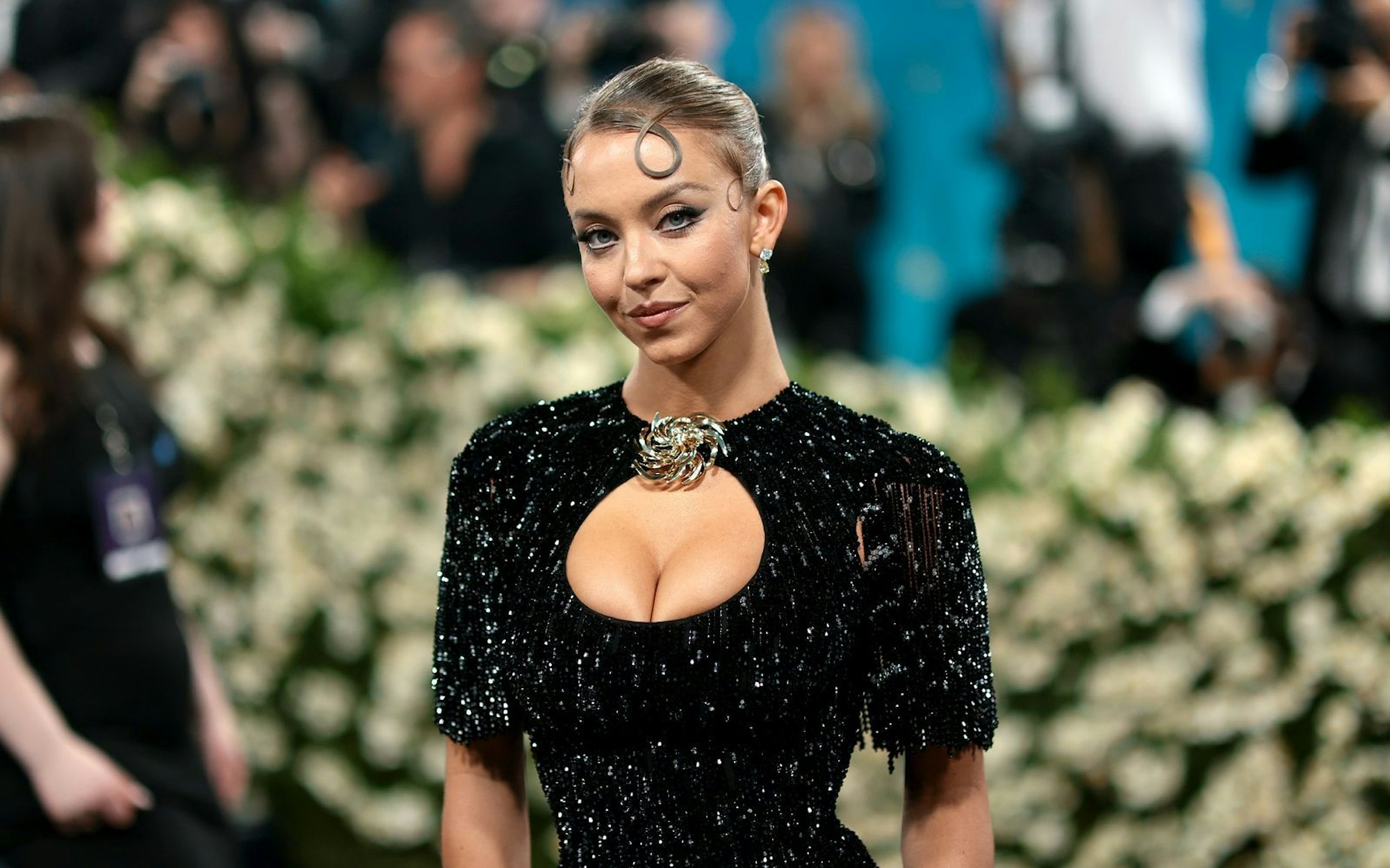 Immer ein großer Auftritt: Sydney Sweeney 2025 bei einer Gala im New Yorker Metropolitan Museum of Ar. (Bild: 2025 Getty Images/Dimitrios Kambouris)