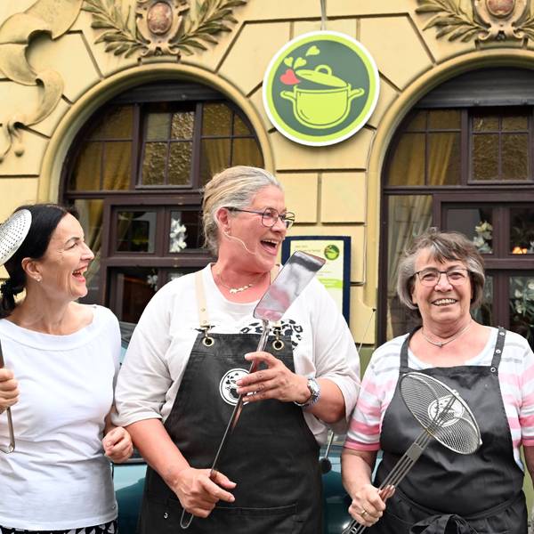 Das Restaurant Omagerichte eröffnet in Bayenthal.