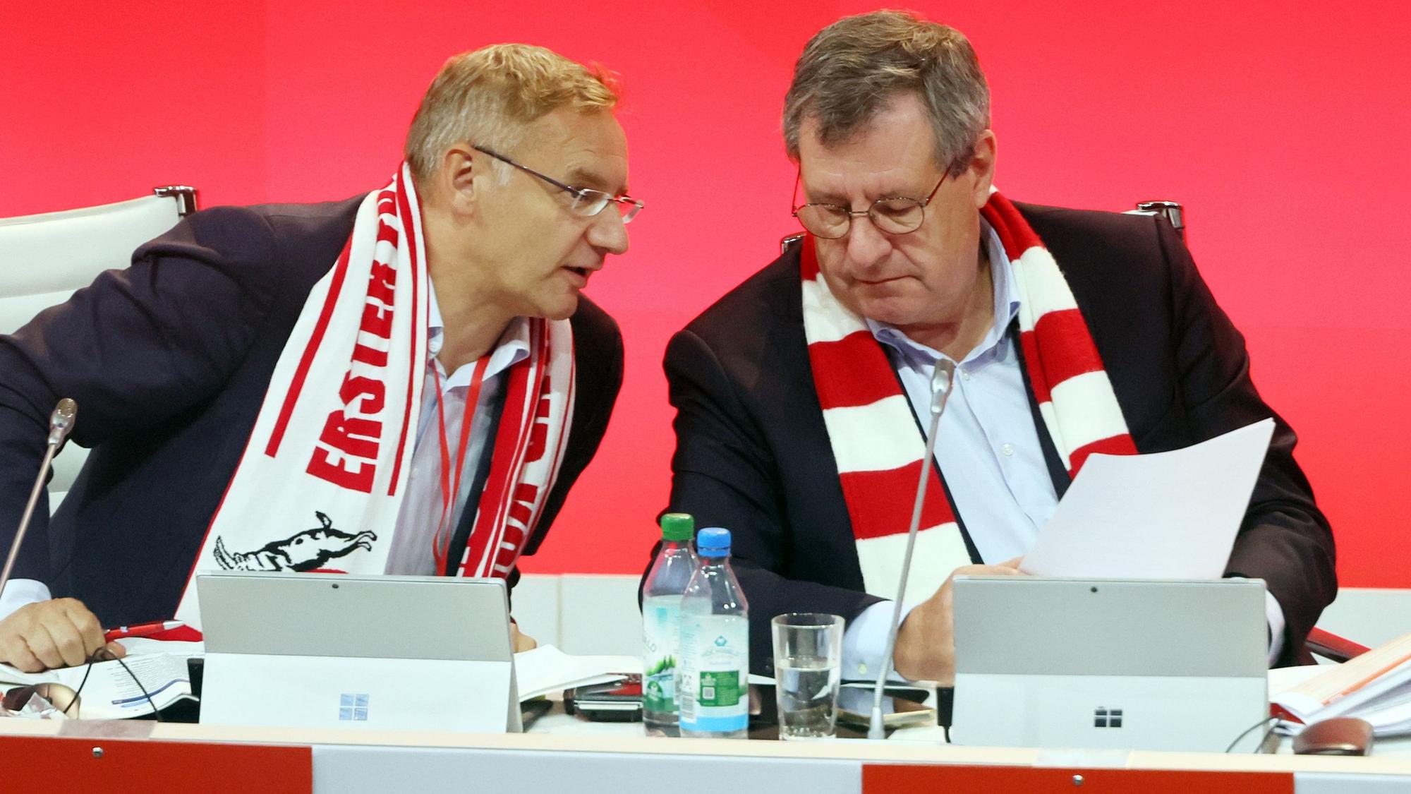 Eckhard Sauren (links) und Präsident Werner Wolf