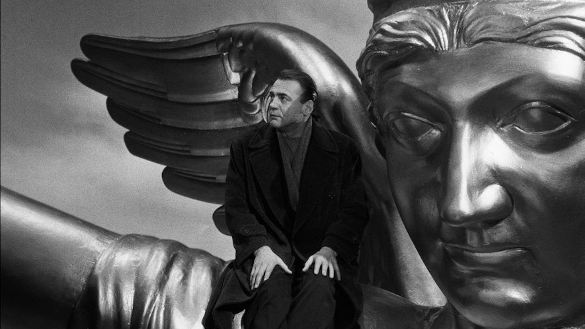 Bruno Ganz in „Der Himmel über Berlin“