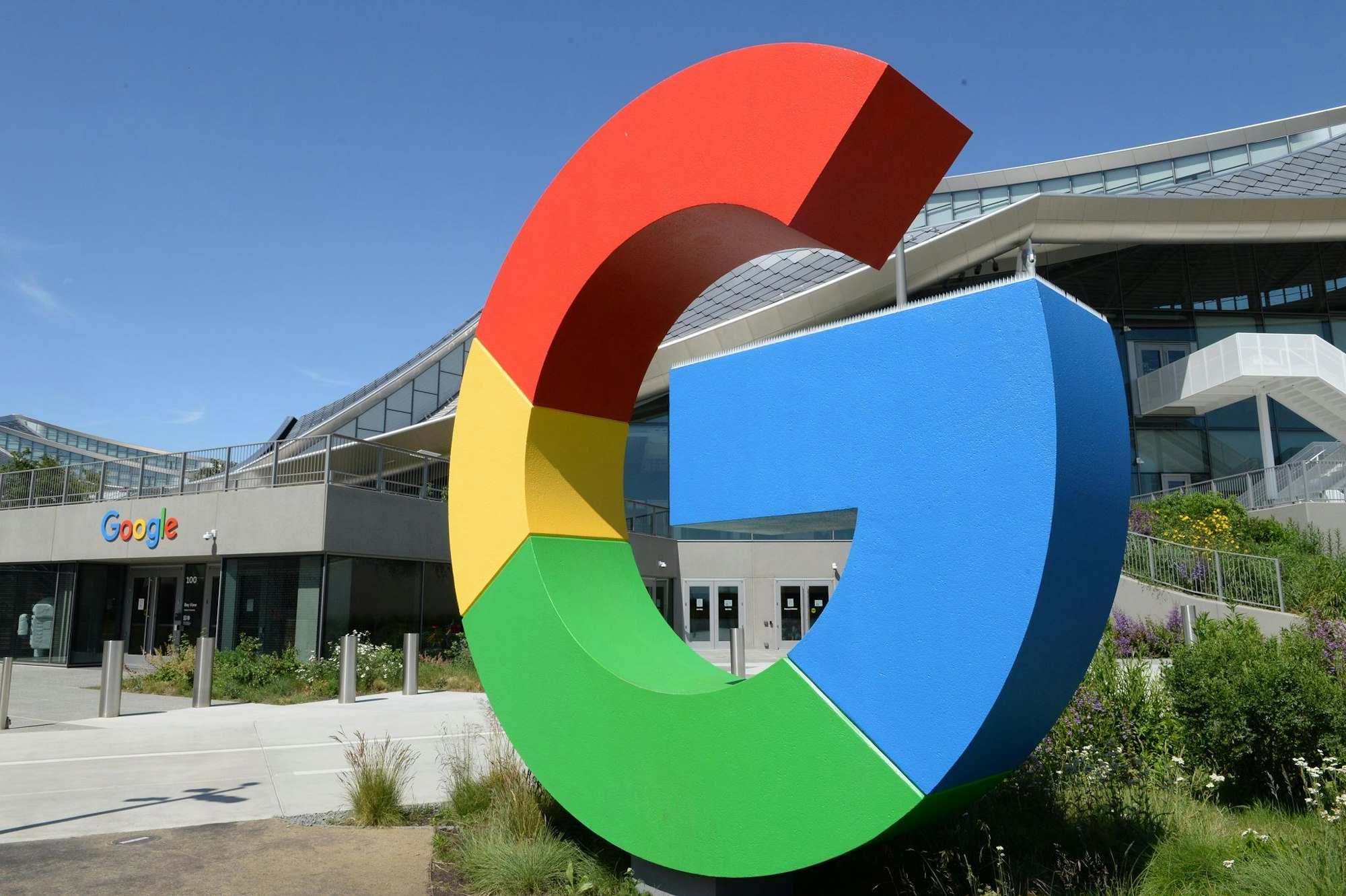 Google und das BSI haben eine Kooperationsvereinbarung geschlossen. Dabei geht es um Cloud-Lösungen für die öffentliche Verwaltung. (Symbolbild)