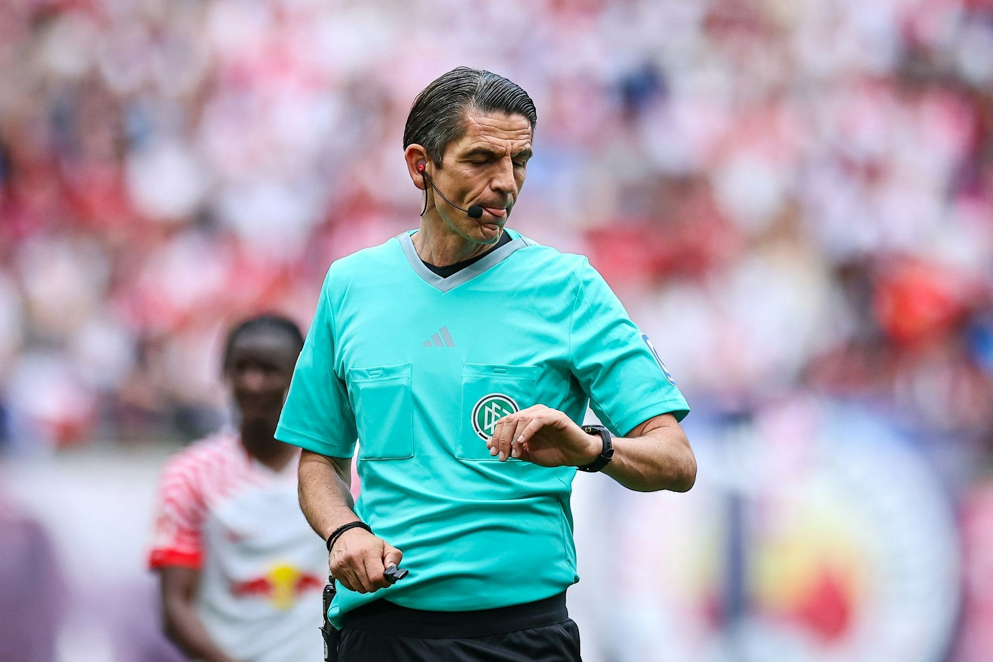Schiedsrichter Deniz Aytekin: Wie lange nachspielen?